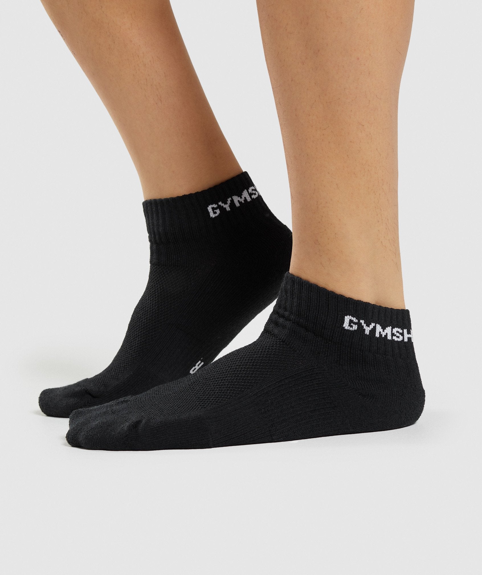 Black Men's Gymshark Jacquard Quarter 3Pk Socks | XICZMP-906