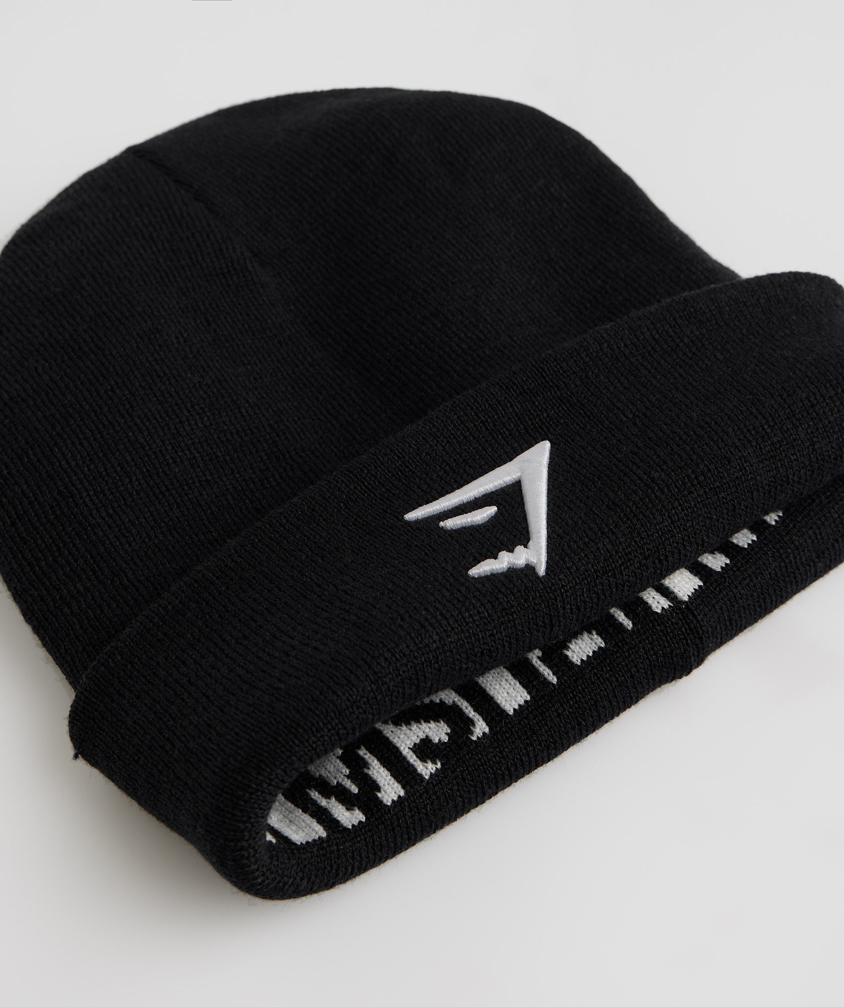 Black / White Men's Gymshark Reversable Jacquard Beanie Hats | HIUJKA-674