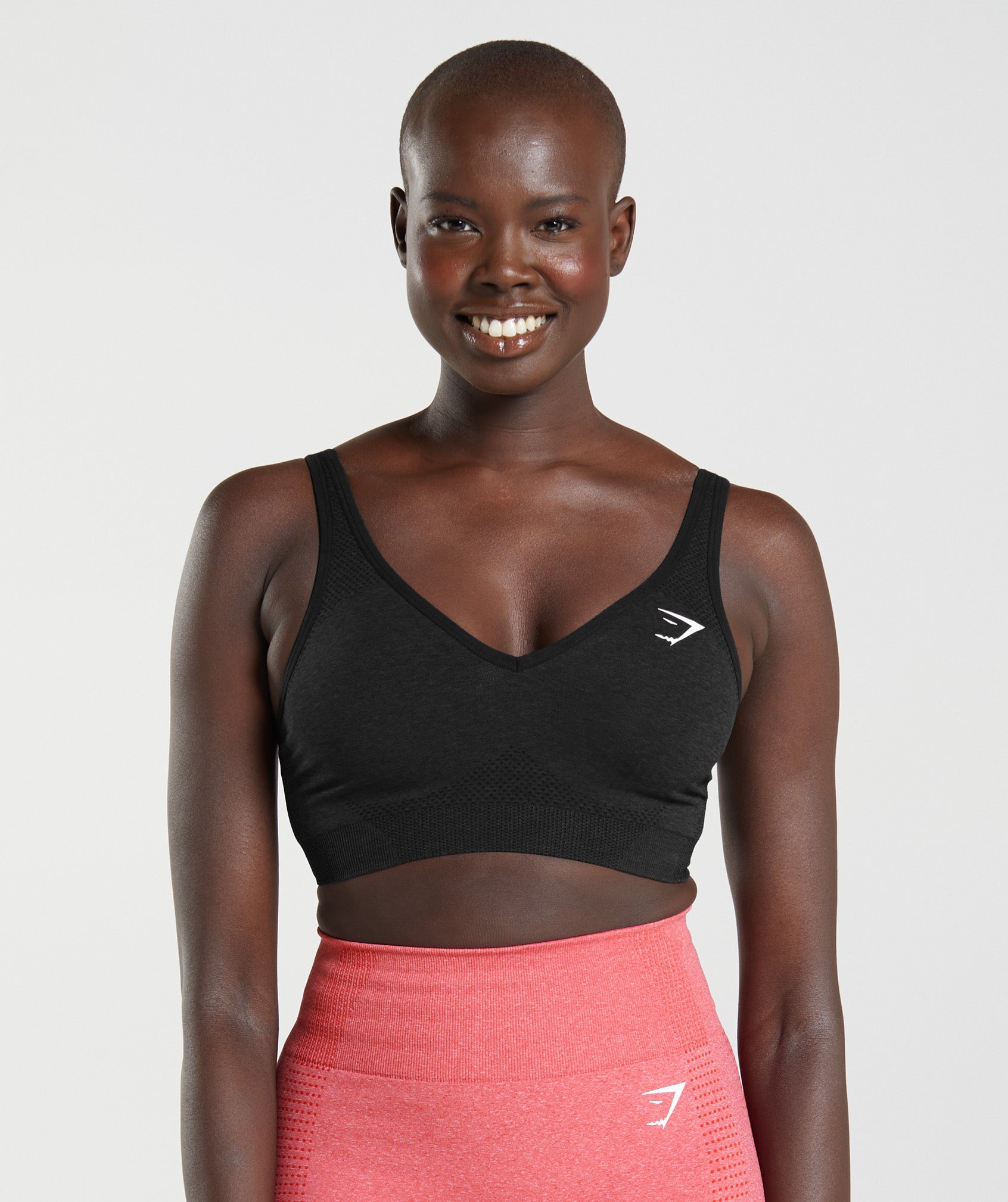 Black Women's Gymshark Vital Seamless 2.0 V Neck Sports Bra | DCUNWX-987