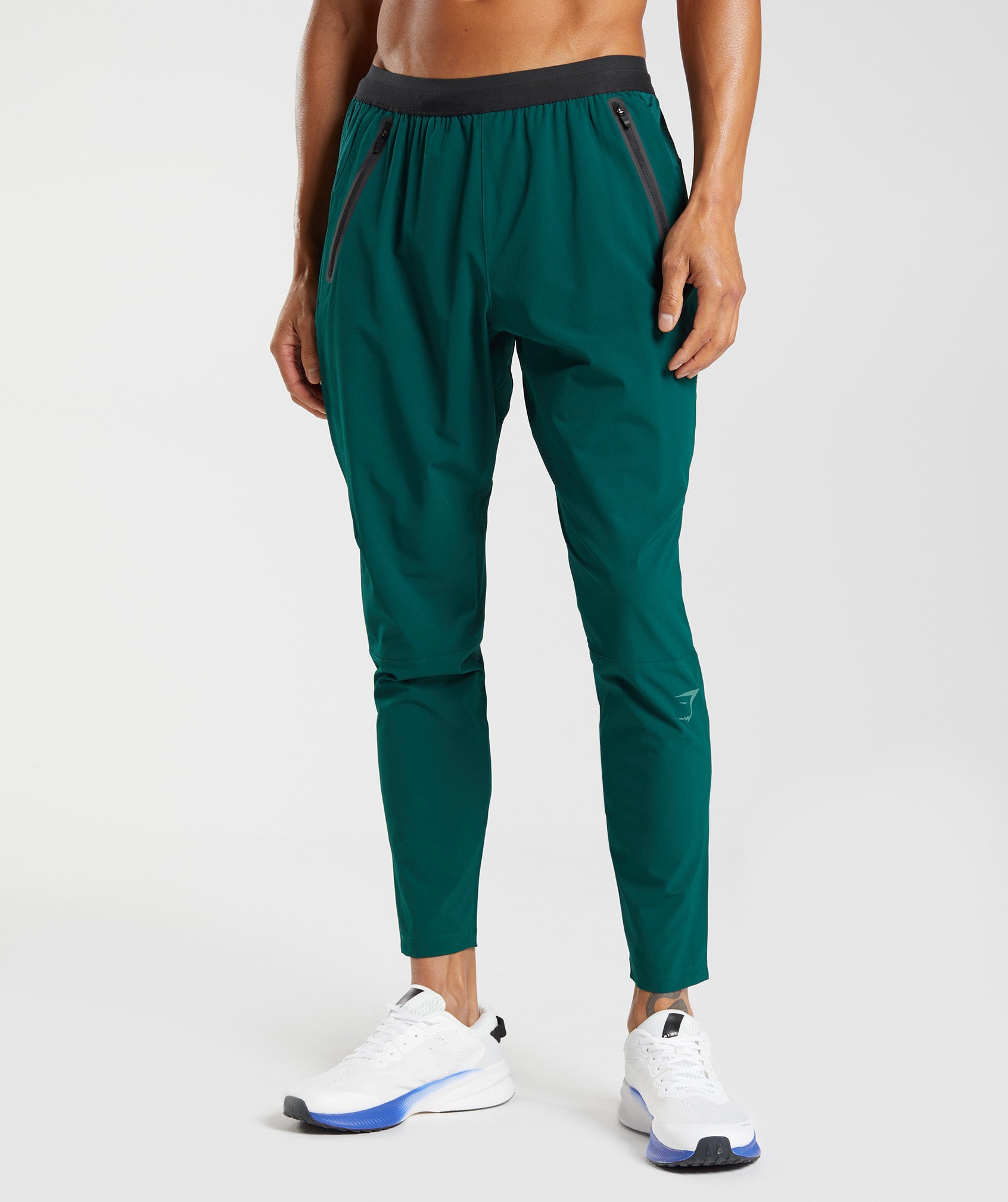 Green Men's Gymshark Hybrid Woven Jogger | OBDNZP-837