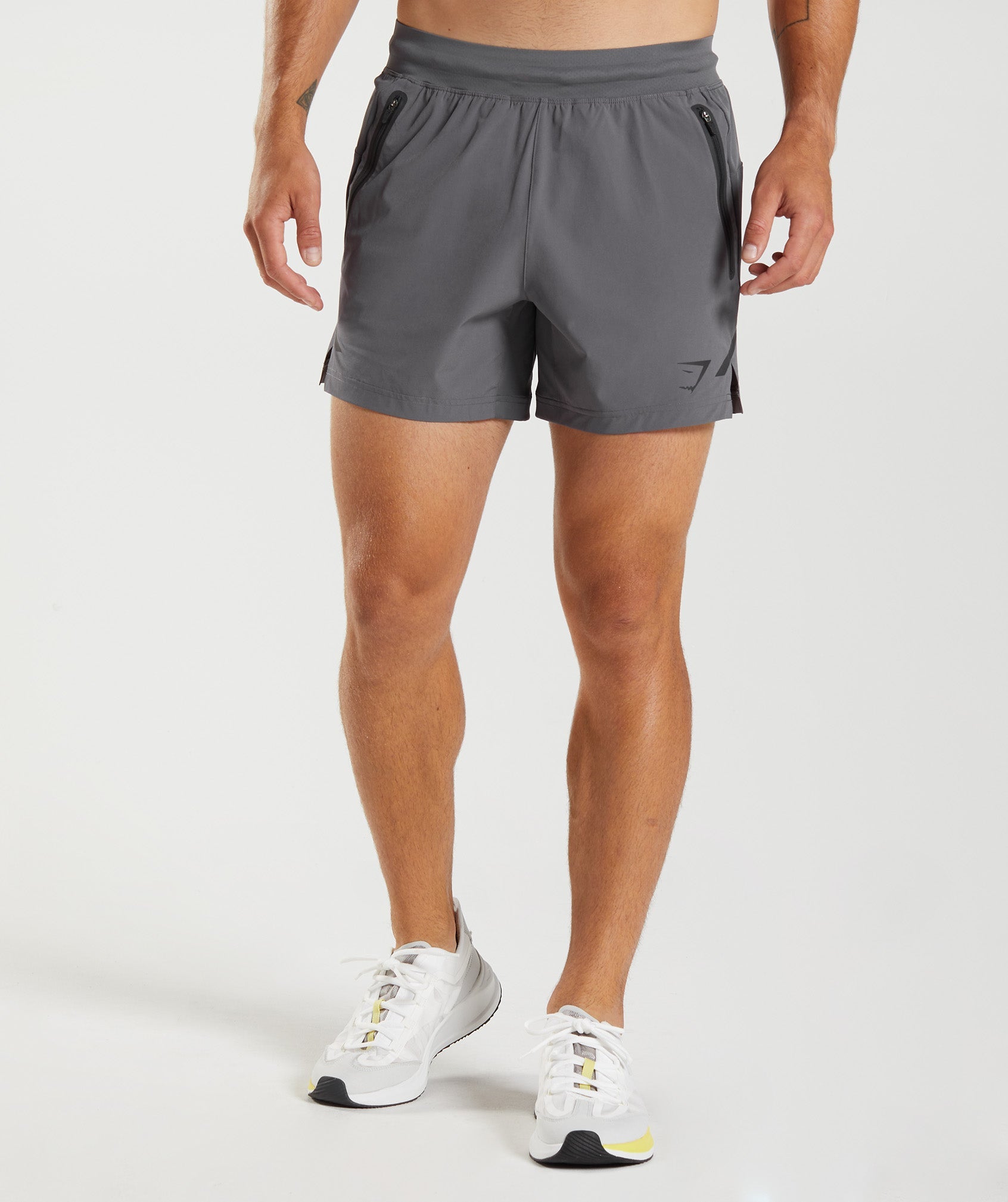 Grey Men's Gymshark Apex 5" Perform Shorts | BYANKH-346