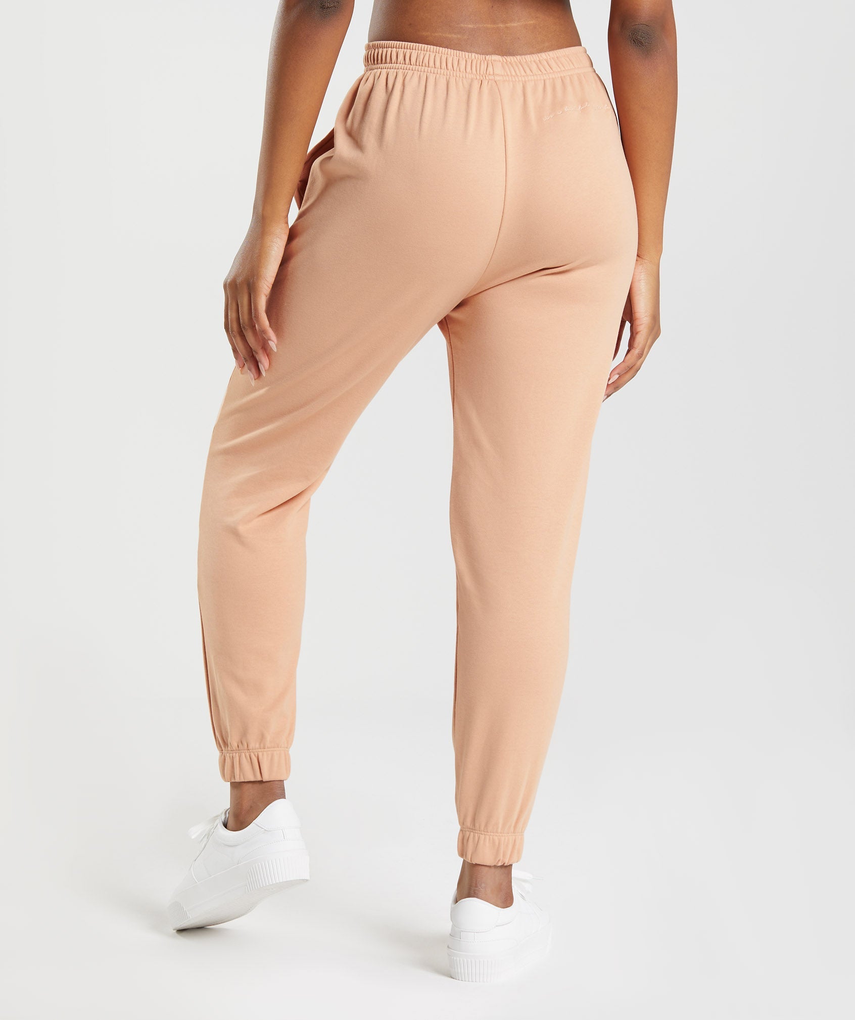 Beige Women's Gymshark Whitney Loose Jogger | XOMFPY-281