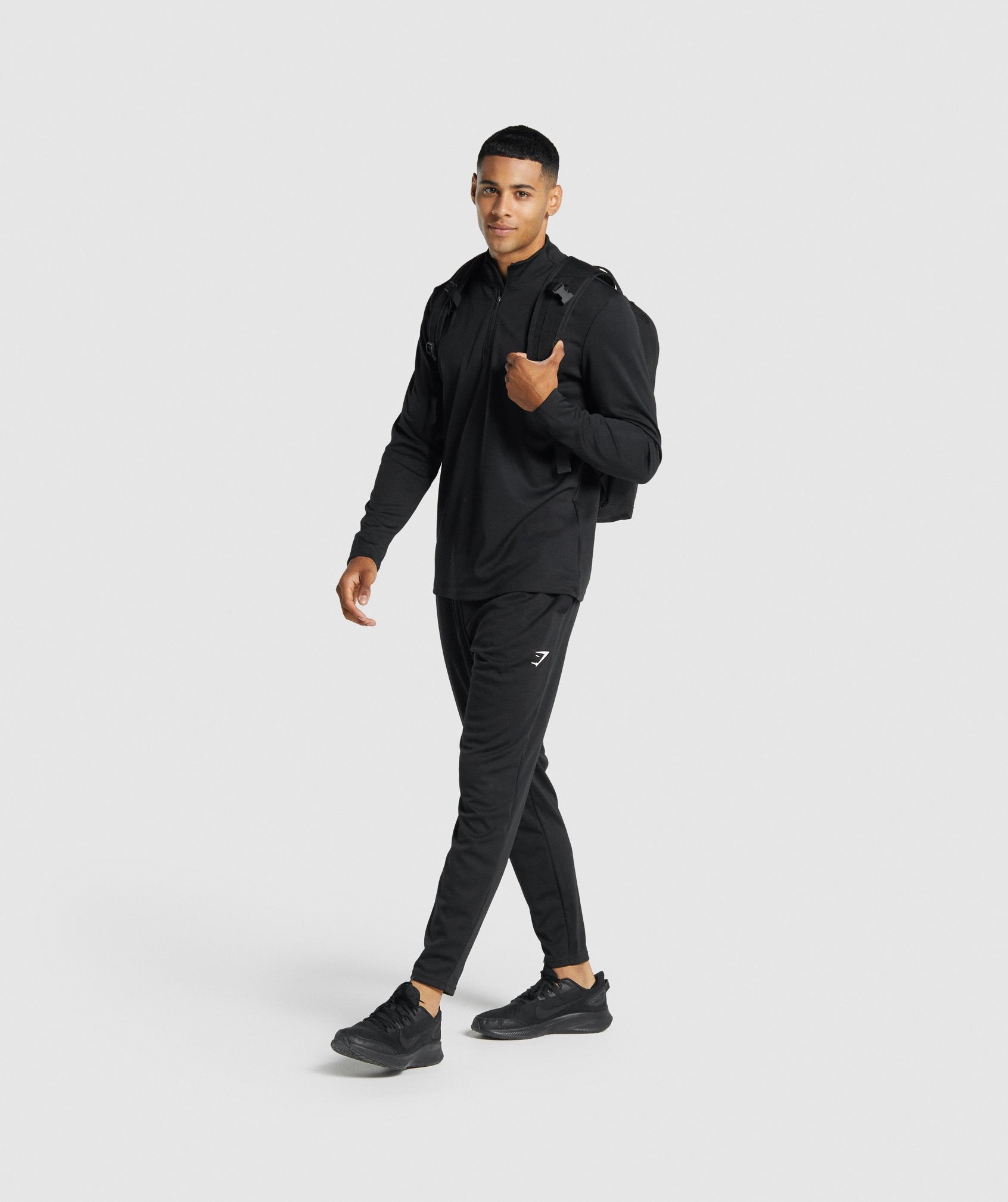 Black Men's Gymshark Arrival Knit Jogger | TMNKHA-513