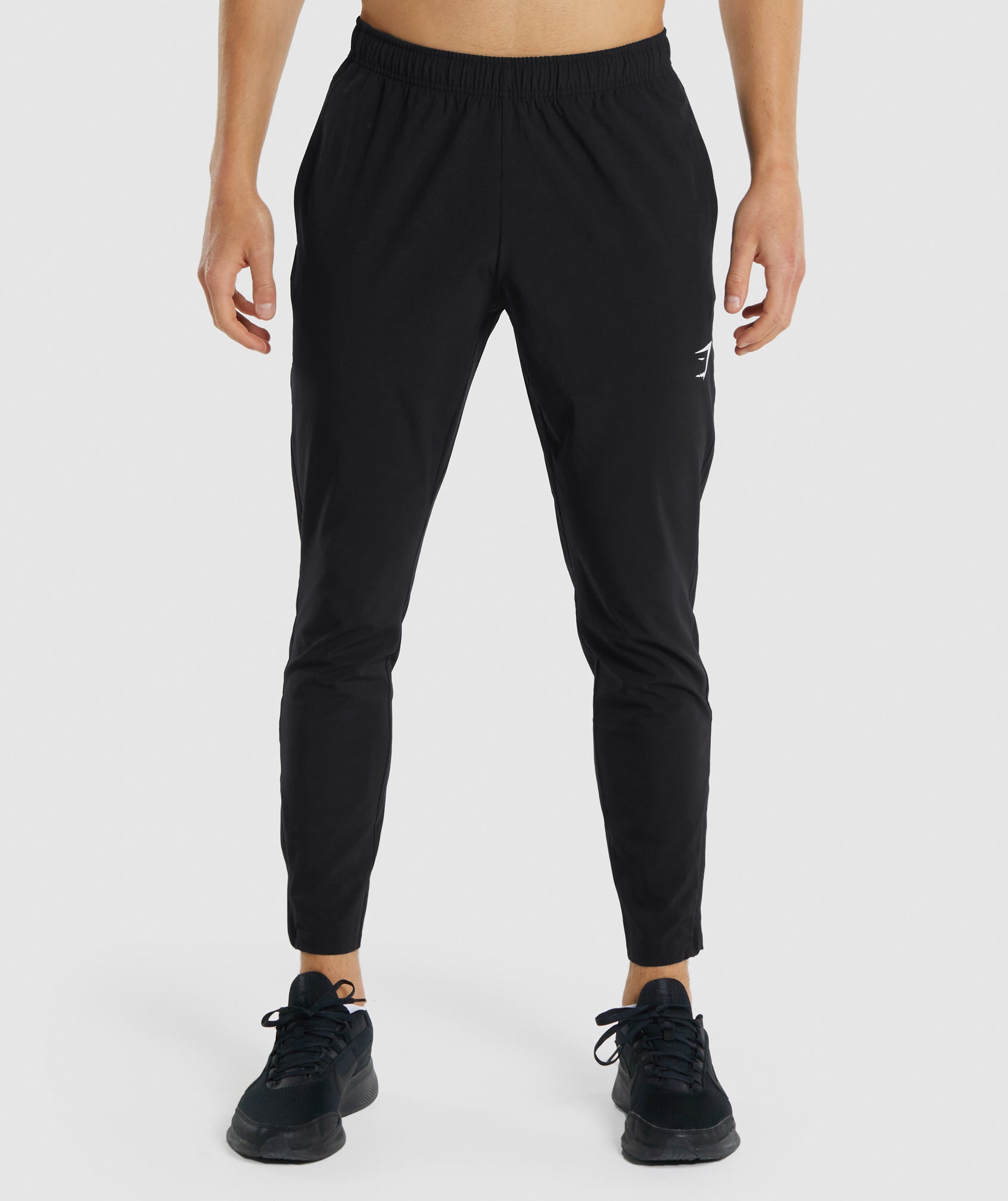 Black Men\'s Gymshark Arrival Woven Jogger | IZVWEQ-591