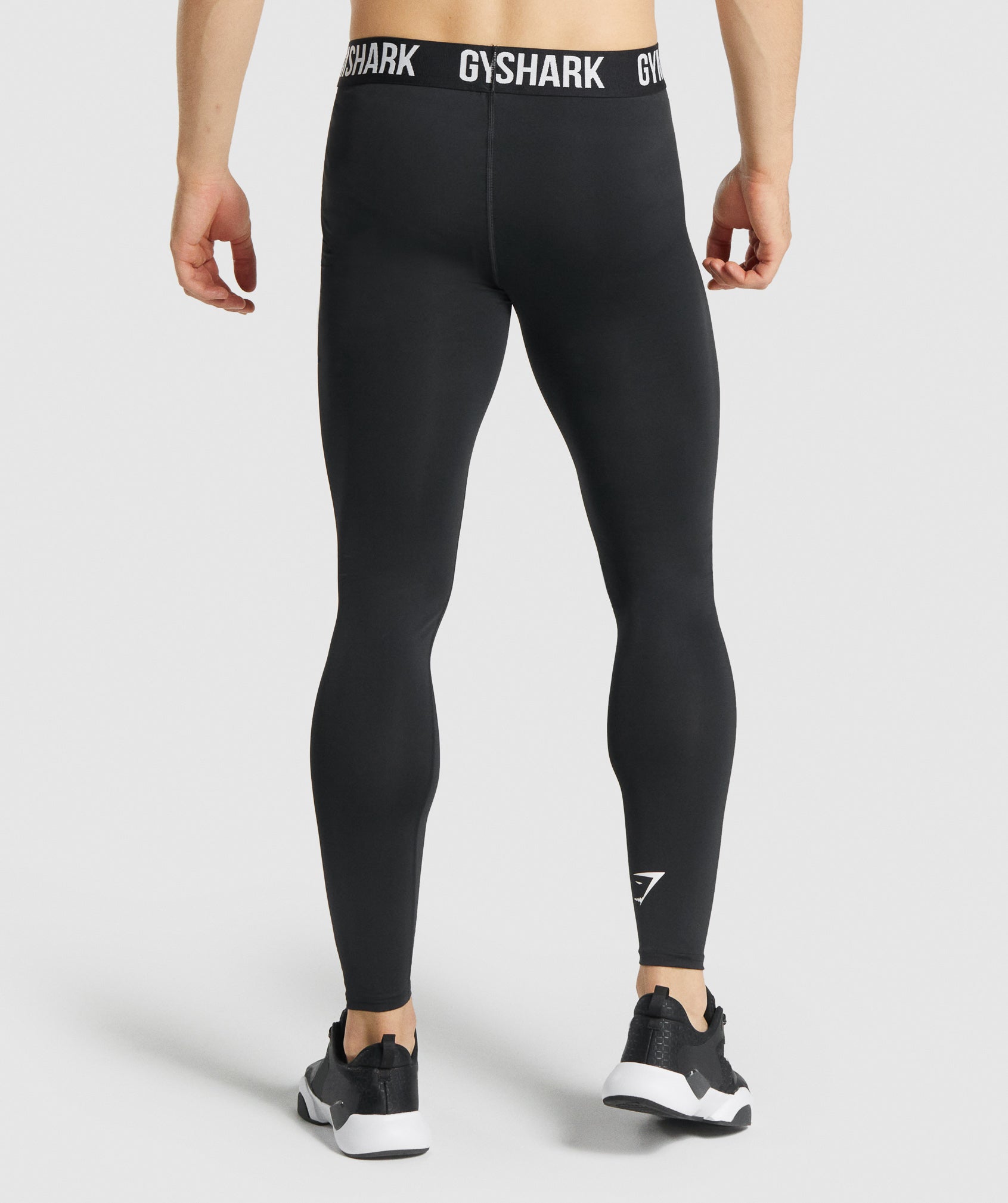 Black Men's Gymshark Element Baselayer Leggings | GMFRZC-546