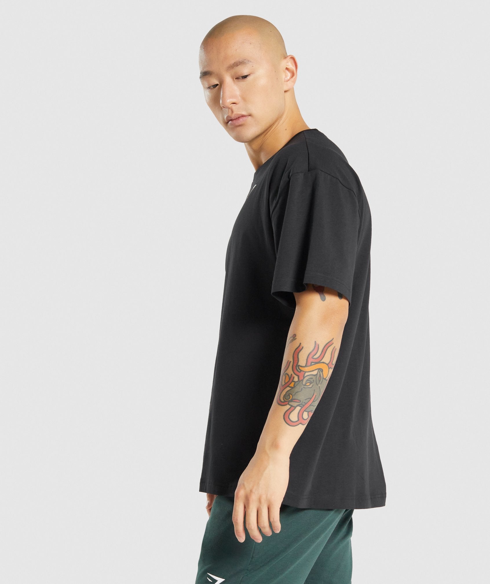 Black Men's Gymshark Essential Oversized T Shirts | ACKTEN-250