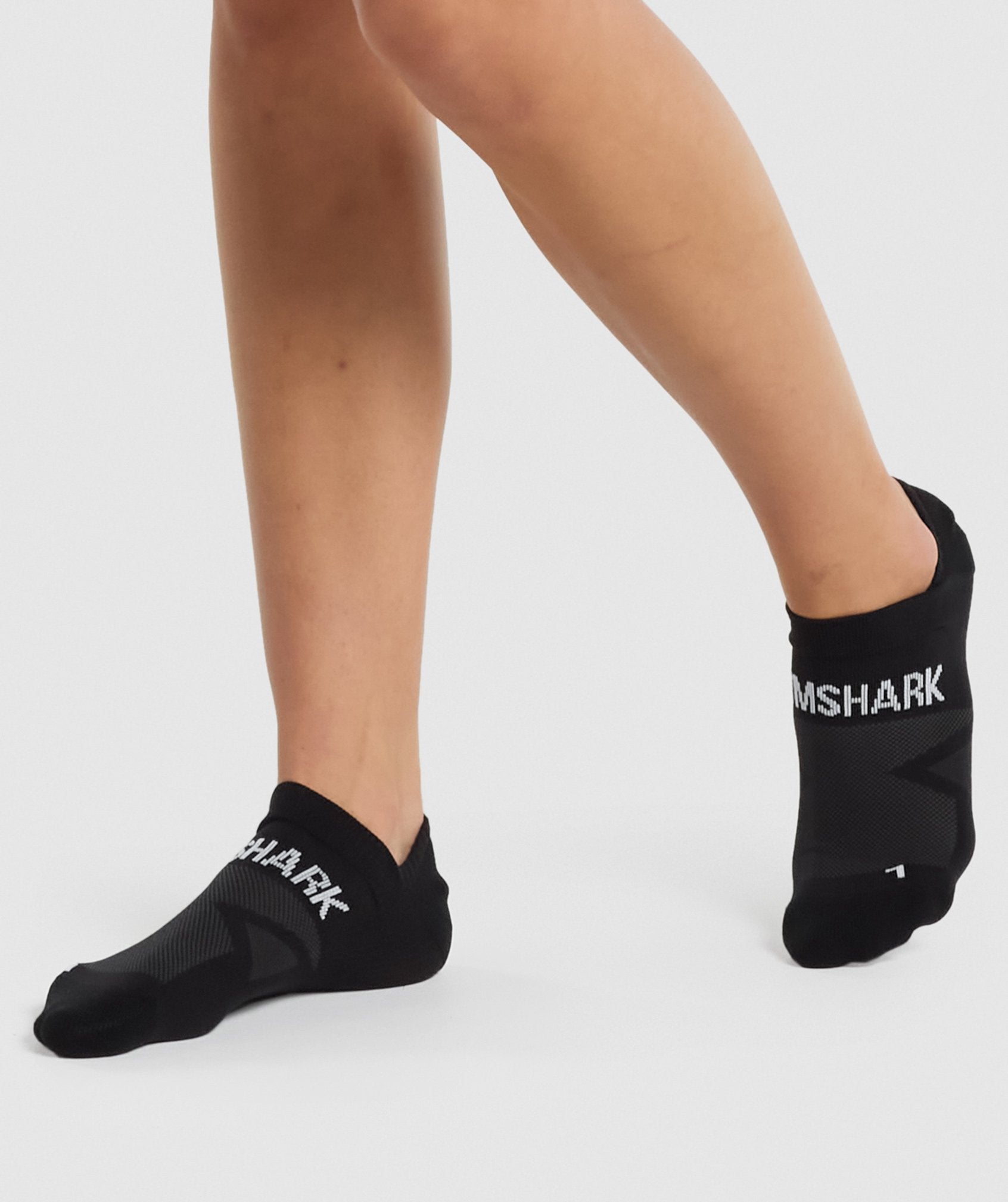 Black Men's Gymshark No Show Performance Socks | SJTWZL-136