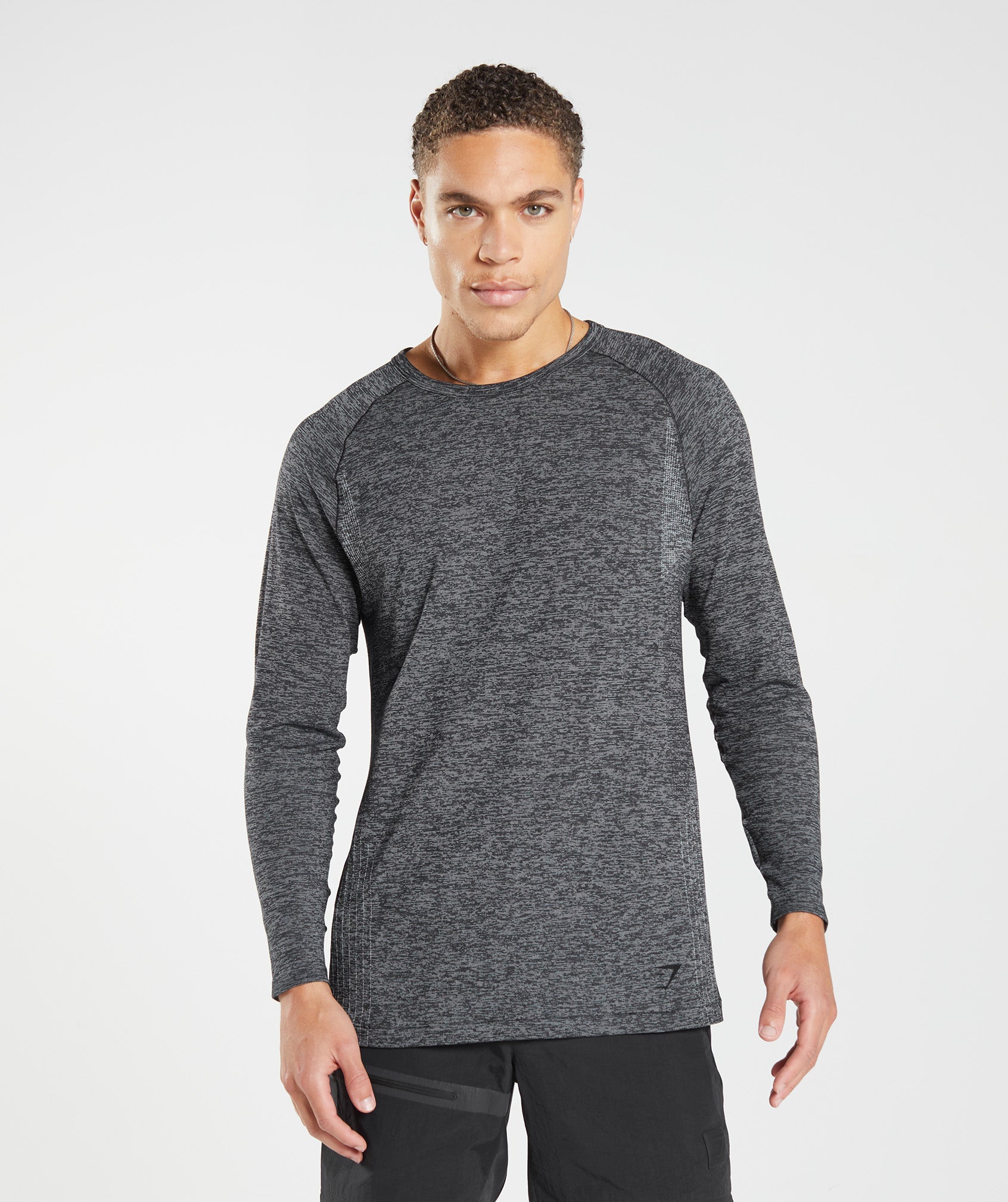 Black Men\'s Gymshark Retake Seamless Long Sleeve T Shirts | HFPURY-674