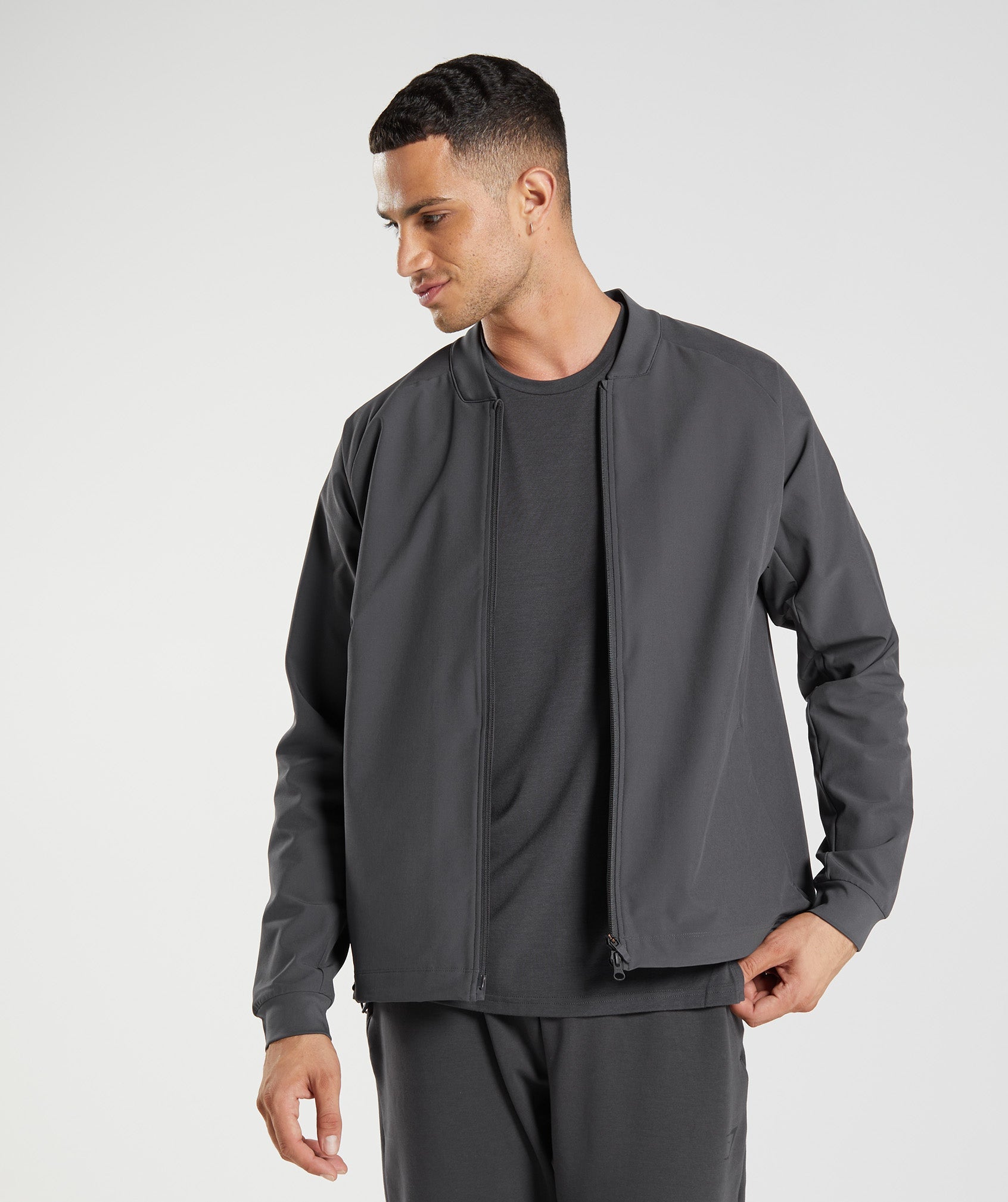 Black Men\'s Gymshark Studio Jackets | MJILOK-531