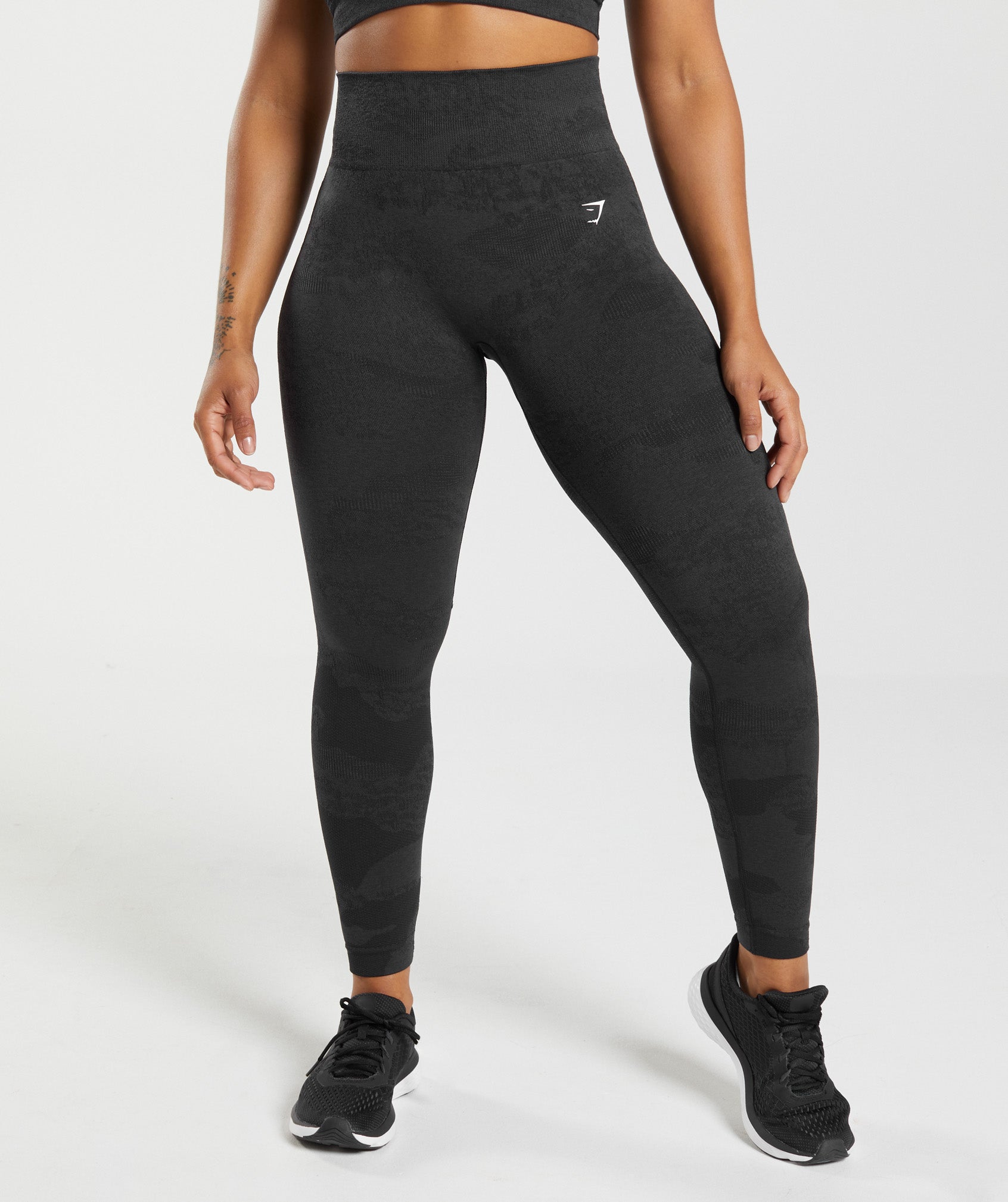 Black Women\'s Gymshark Adapt Camo Seamless Leggings | IRZDCX-279