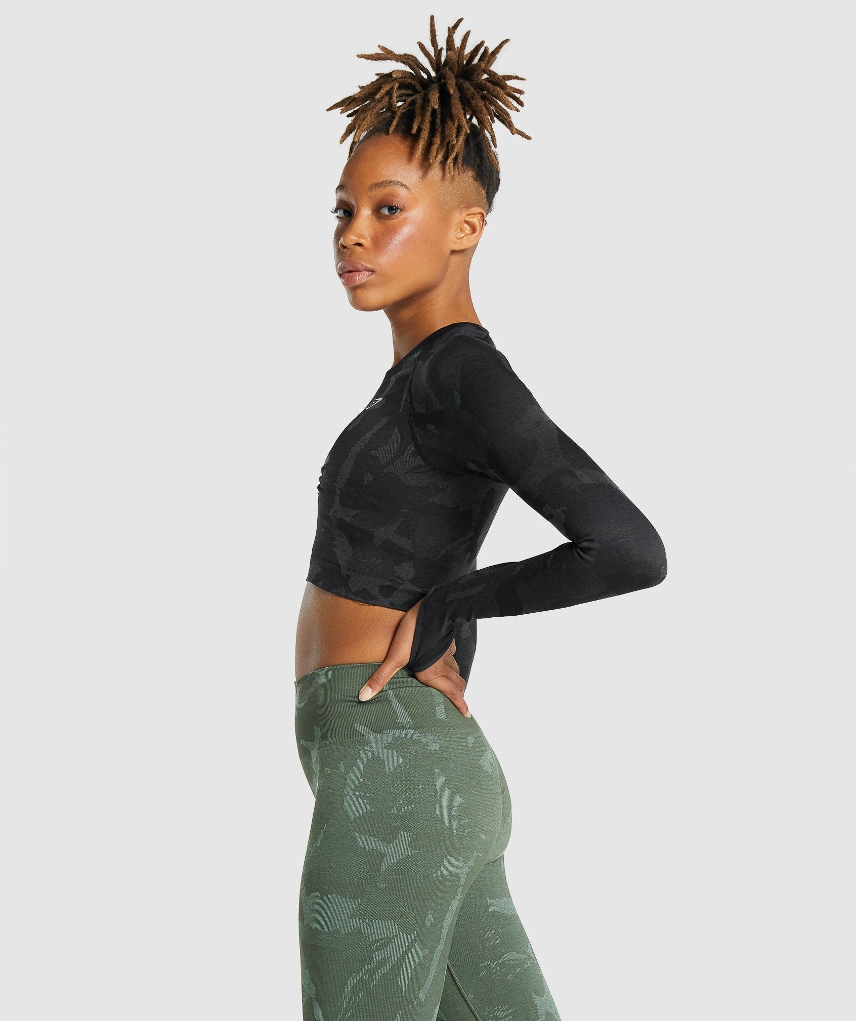 Black Women's Gymshark Adapt Camo Seamless Long Sleeve Crop Tops | PBMWLY-469