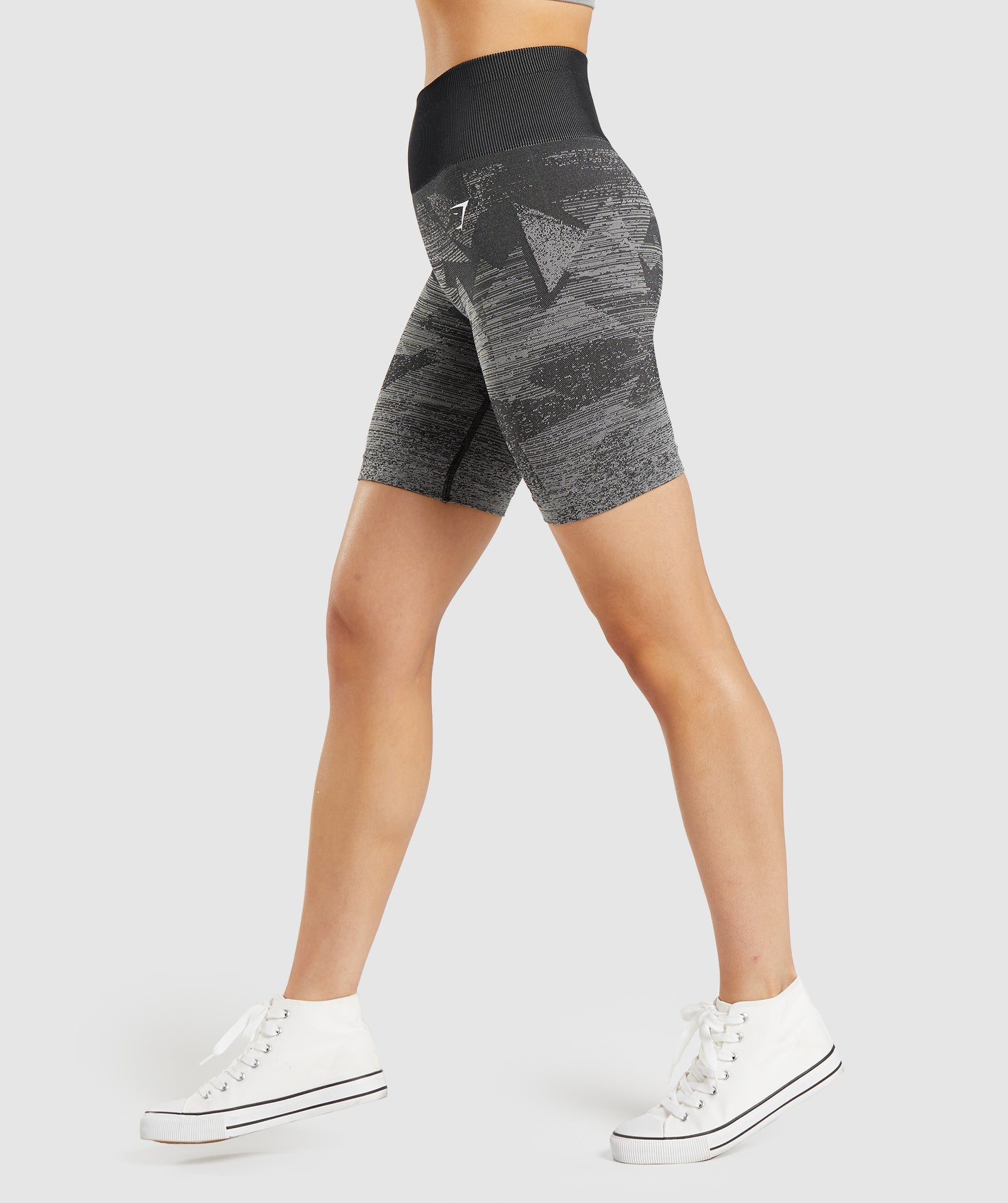 Black Women's Gymshark Adapt Ombre Seamless Shorts | EOBNIX-540