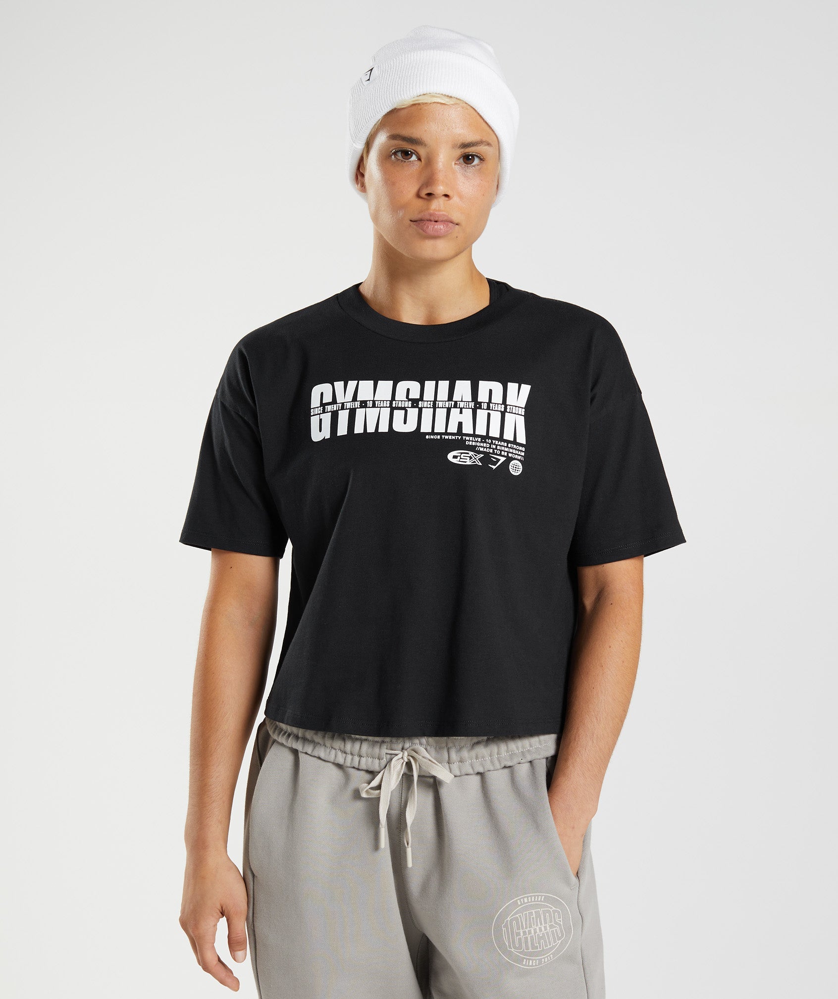 Black Women\'s Gymshark GS10 Year Midi Tops | KLOSDU-928