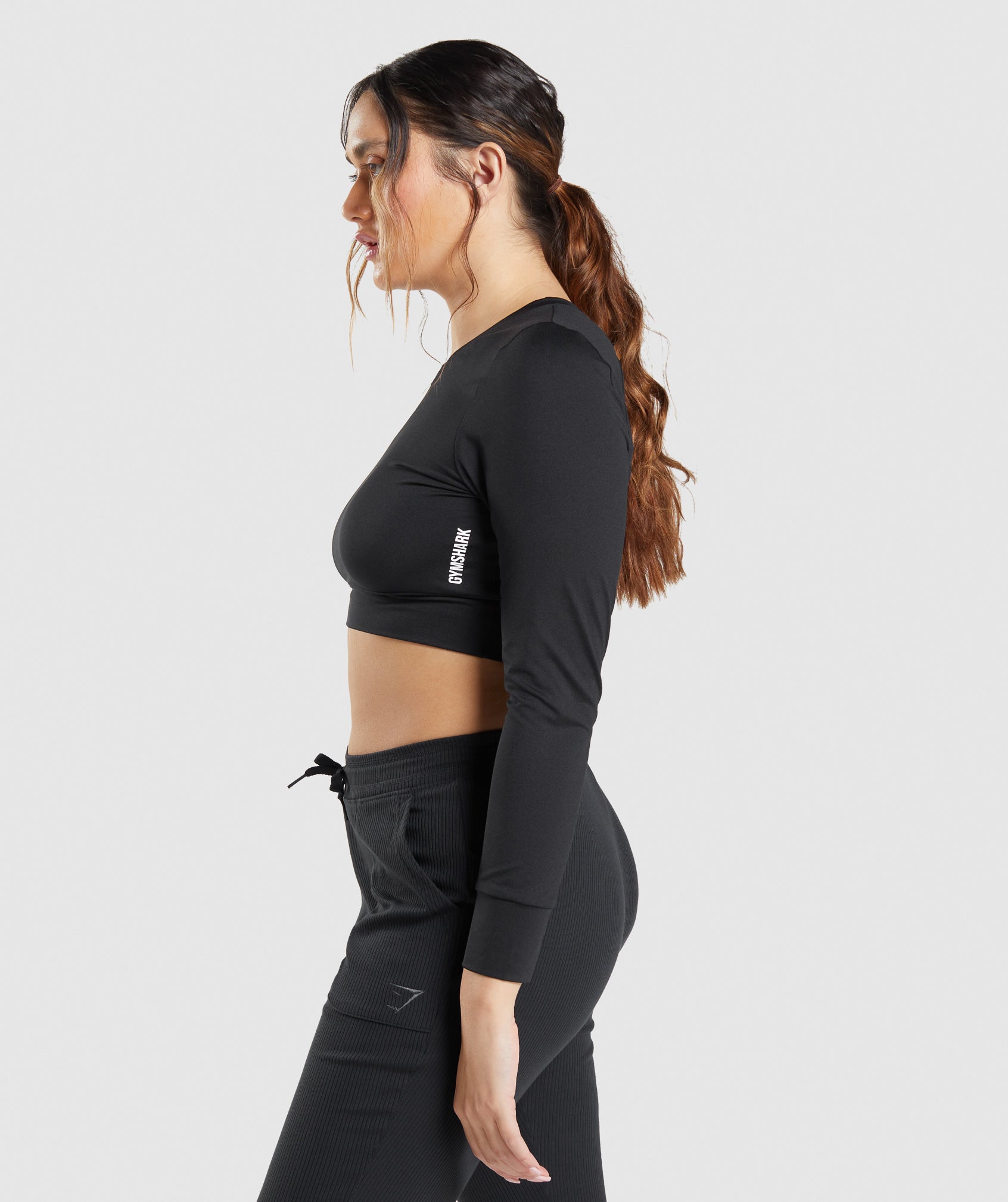 Black Women's Gymshark Pause Open Back Long Sleeve Crop Tops | ZWFPOY-763