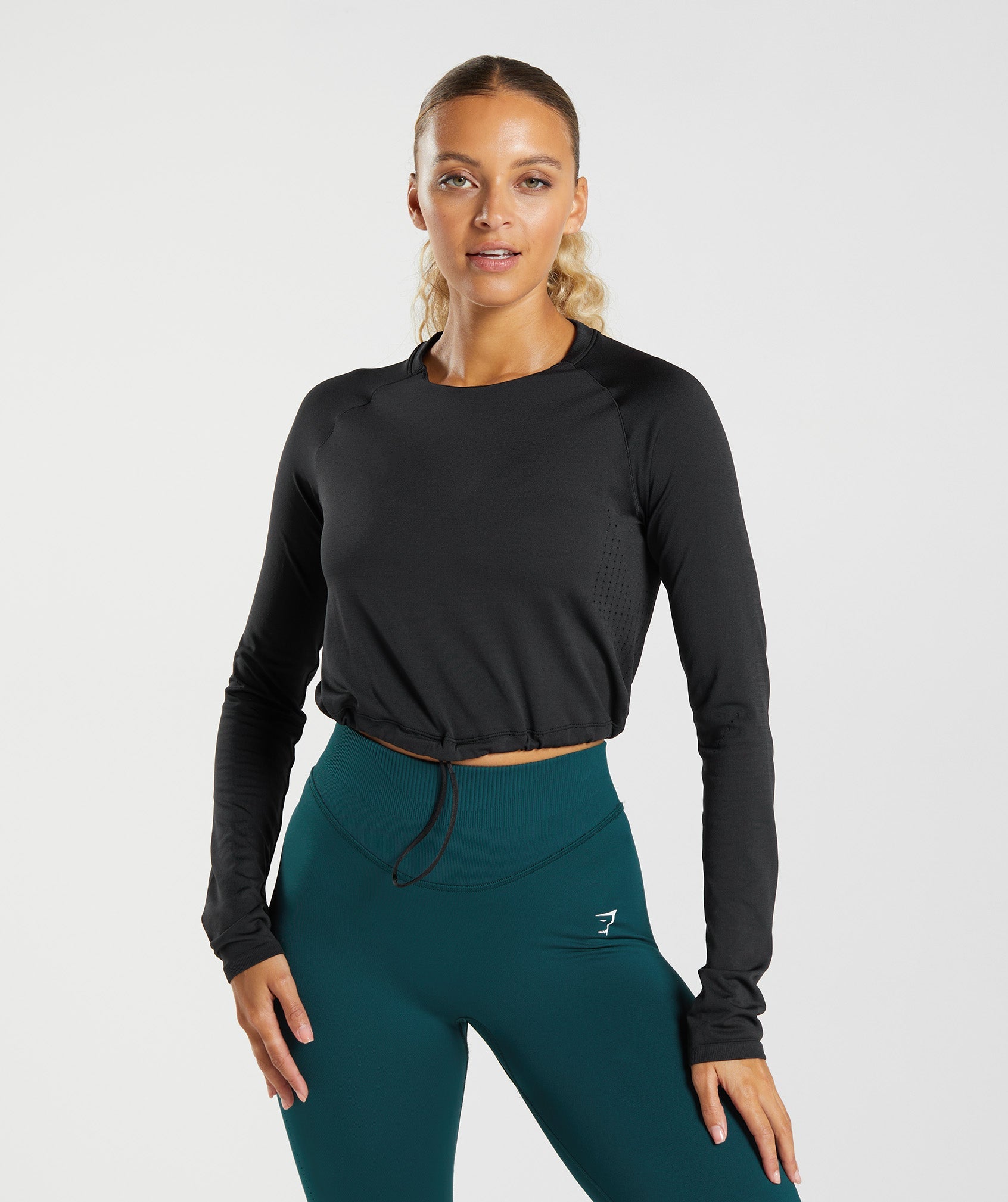 Black Women\'s Gymshark Sweat Seamless Long Sleeve Crop Tops | RFOQJW-893