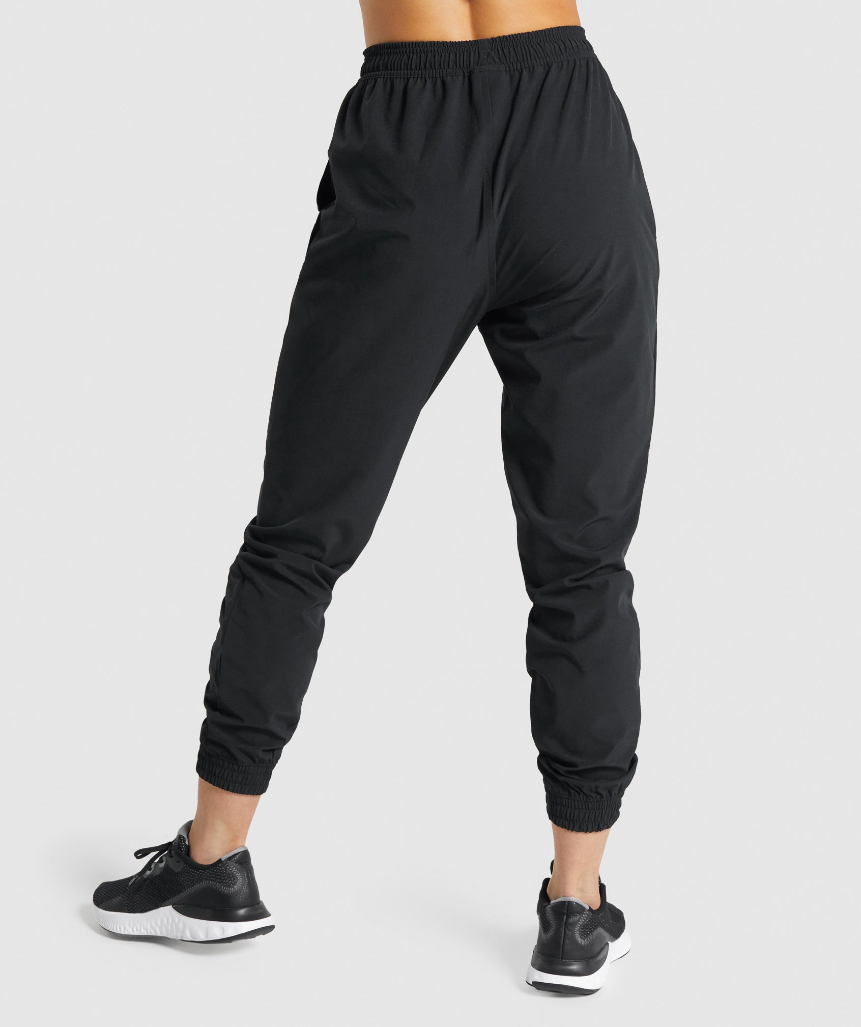 Black Women's Gymshark Training Woven Jogger | UQIJEN-862