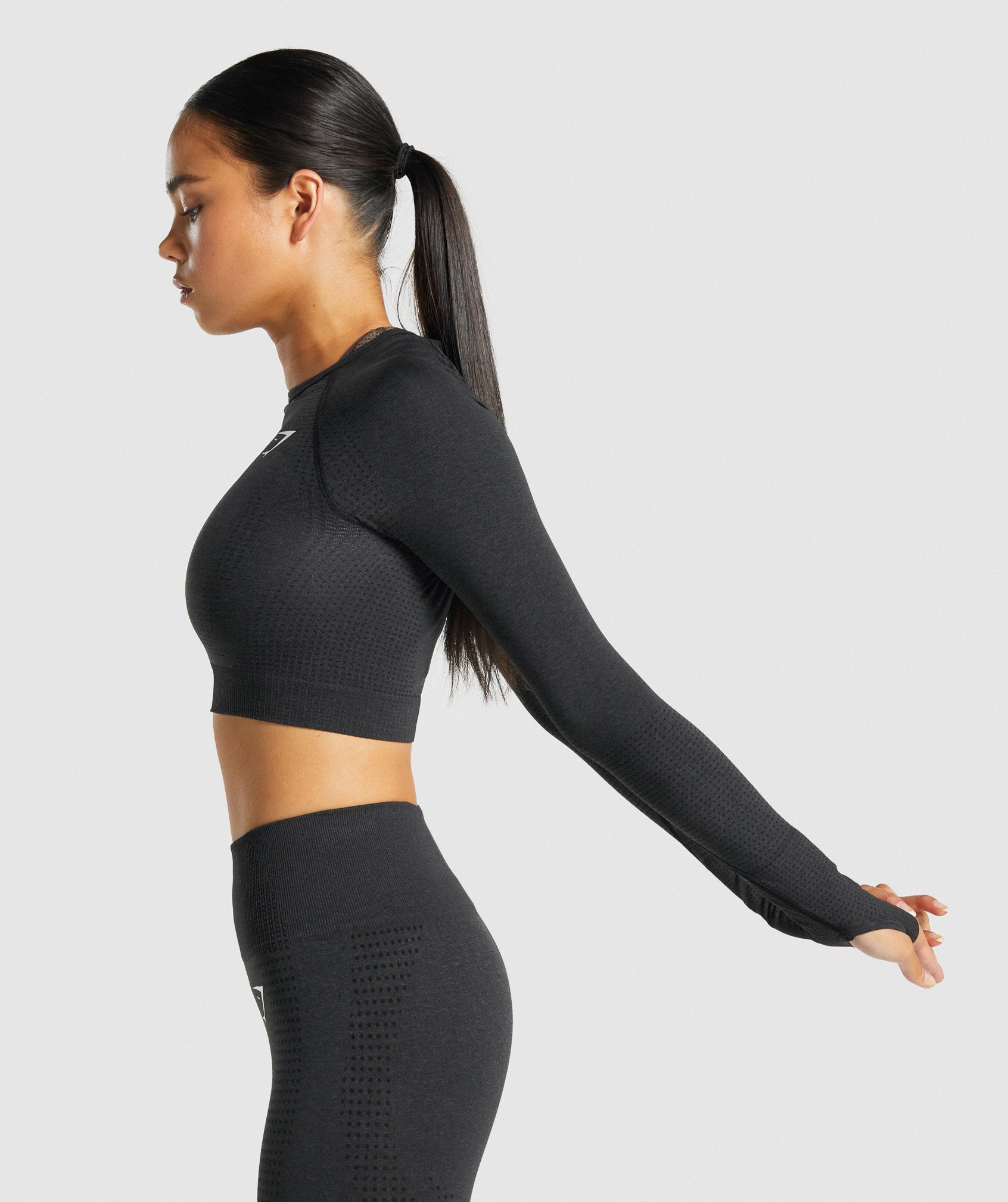 Black Women's Gymshark Vital Seamless 2.0 Long Sleeve Crop Tops | ZWTYNG-230