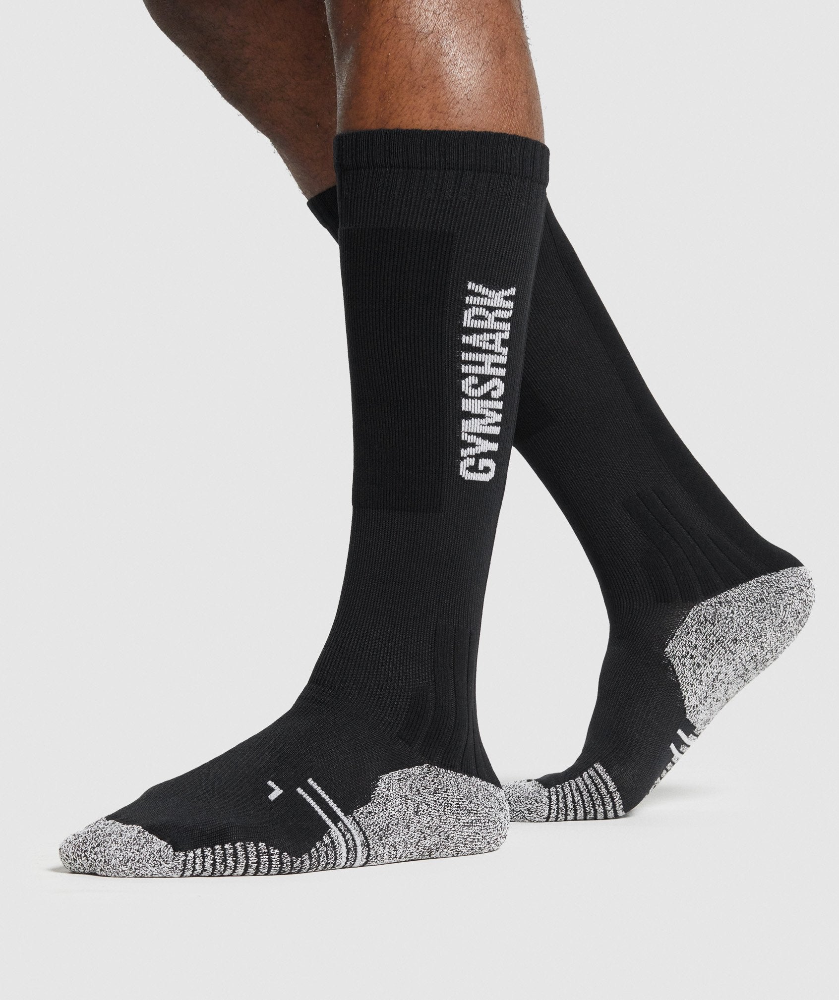 Black Women\'s Gymshark Weightlifting Socks | KWUVSH-172