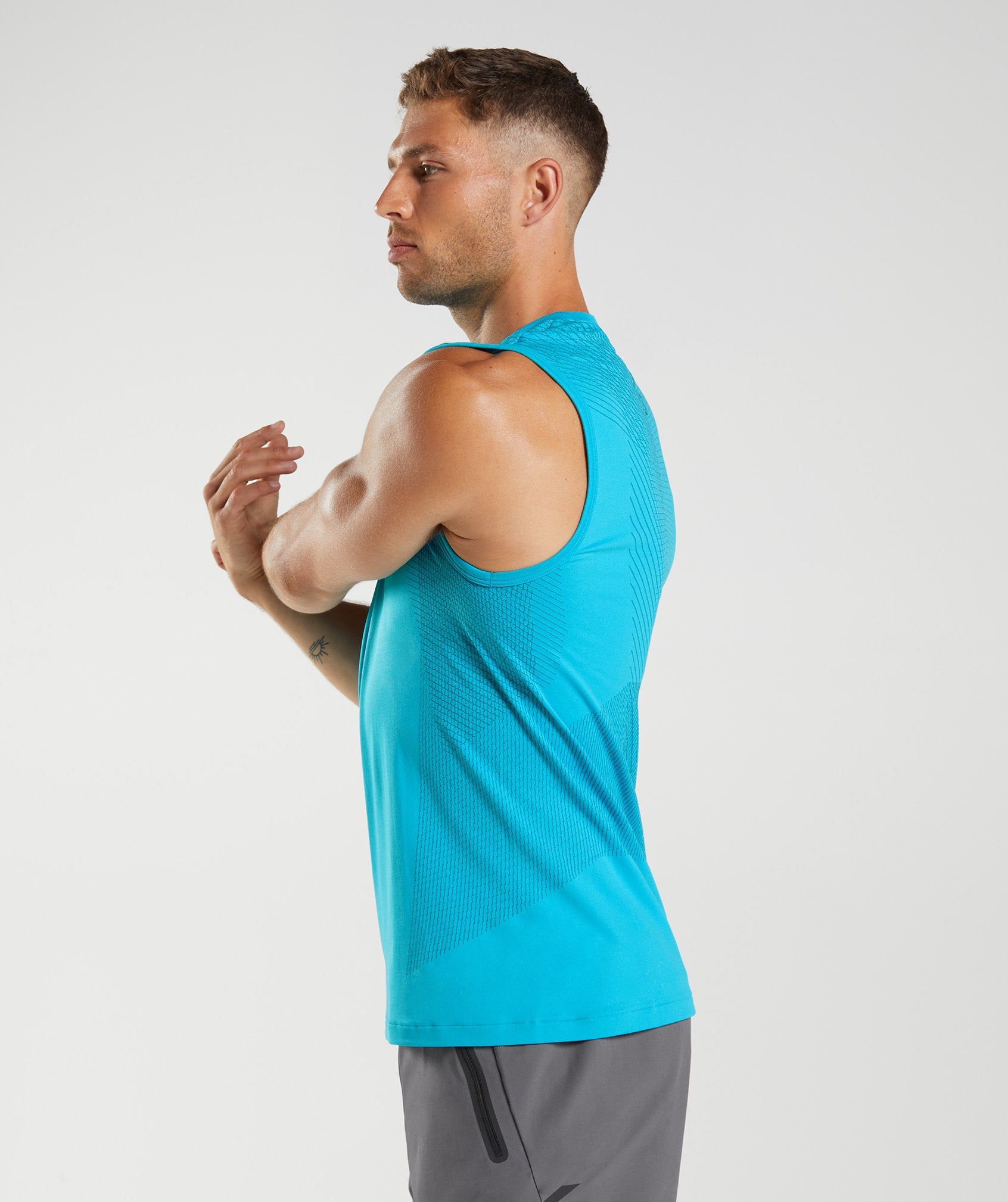 Blue Men's Gymshark Apex Seamless Tanks | QXORIT-743