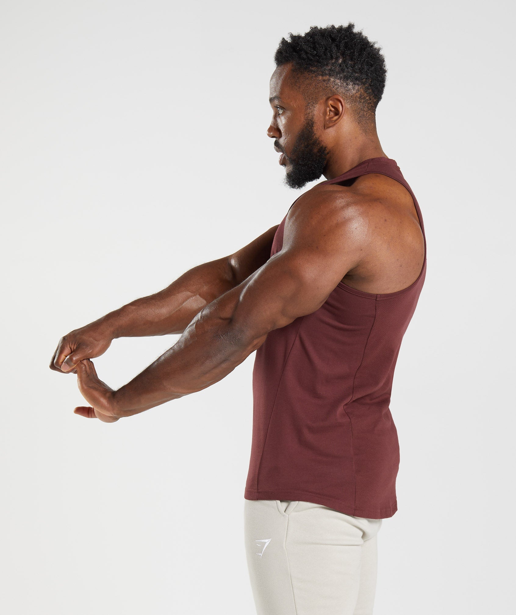 Burgundy Men's Gymshark React Tanks | UCHVFJ-473