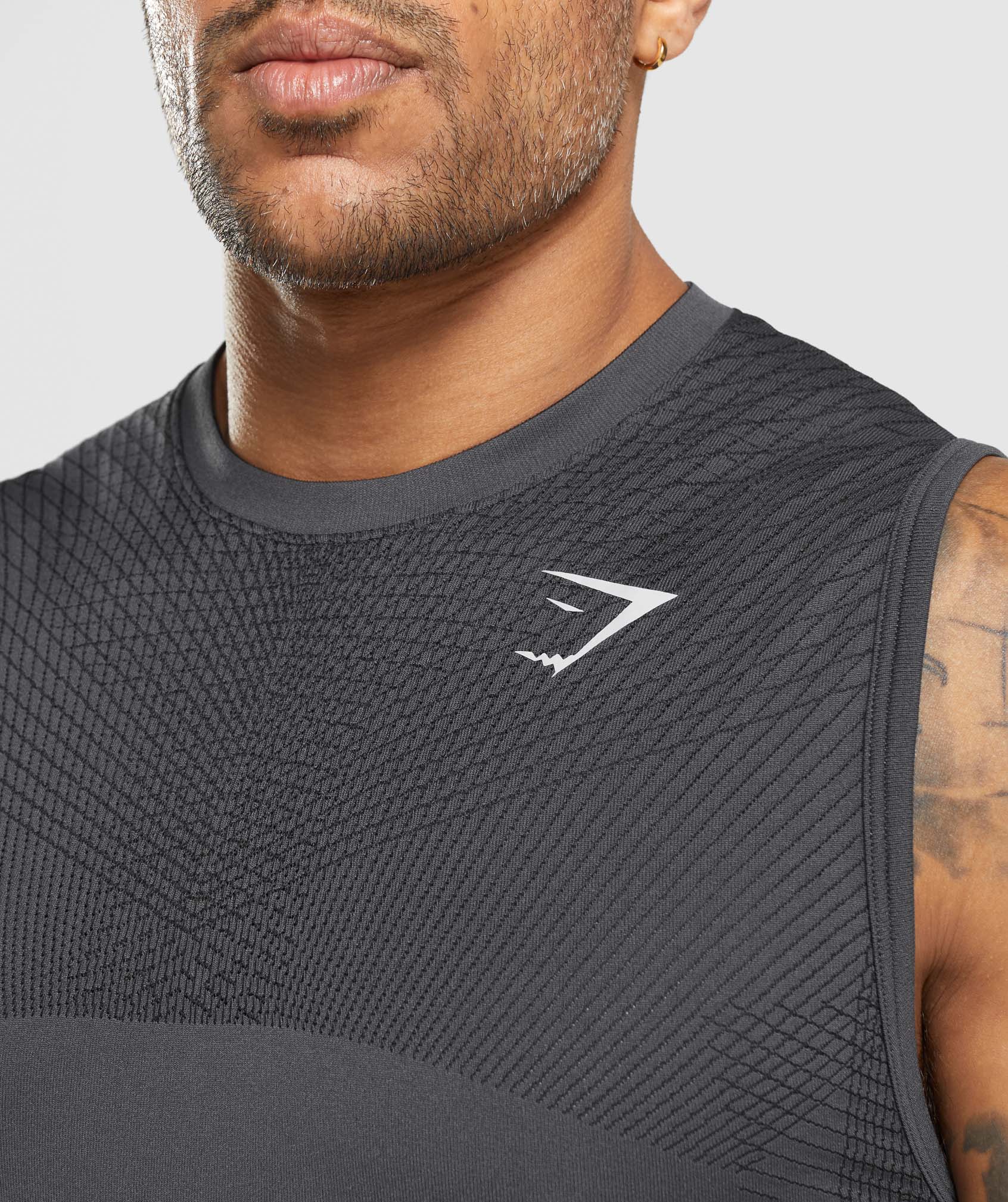 Dark Grey Men's Gymshark Apex Seamless Tanks | CYAWIK-652