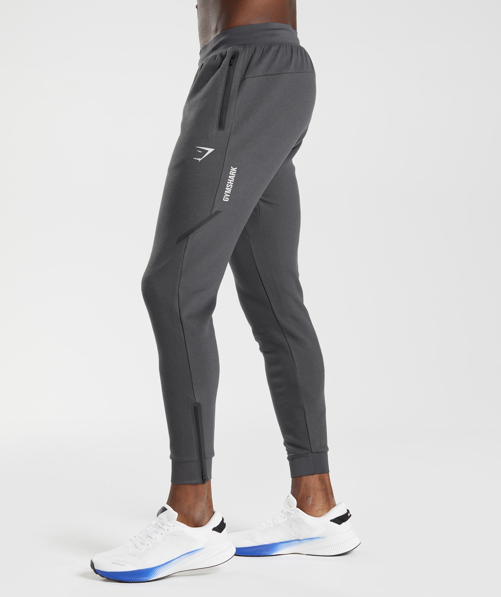 Grey Men's Gymshark Apex Technical Jogger | XKDAYH-763