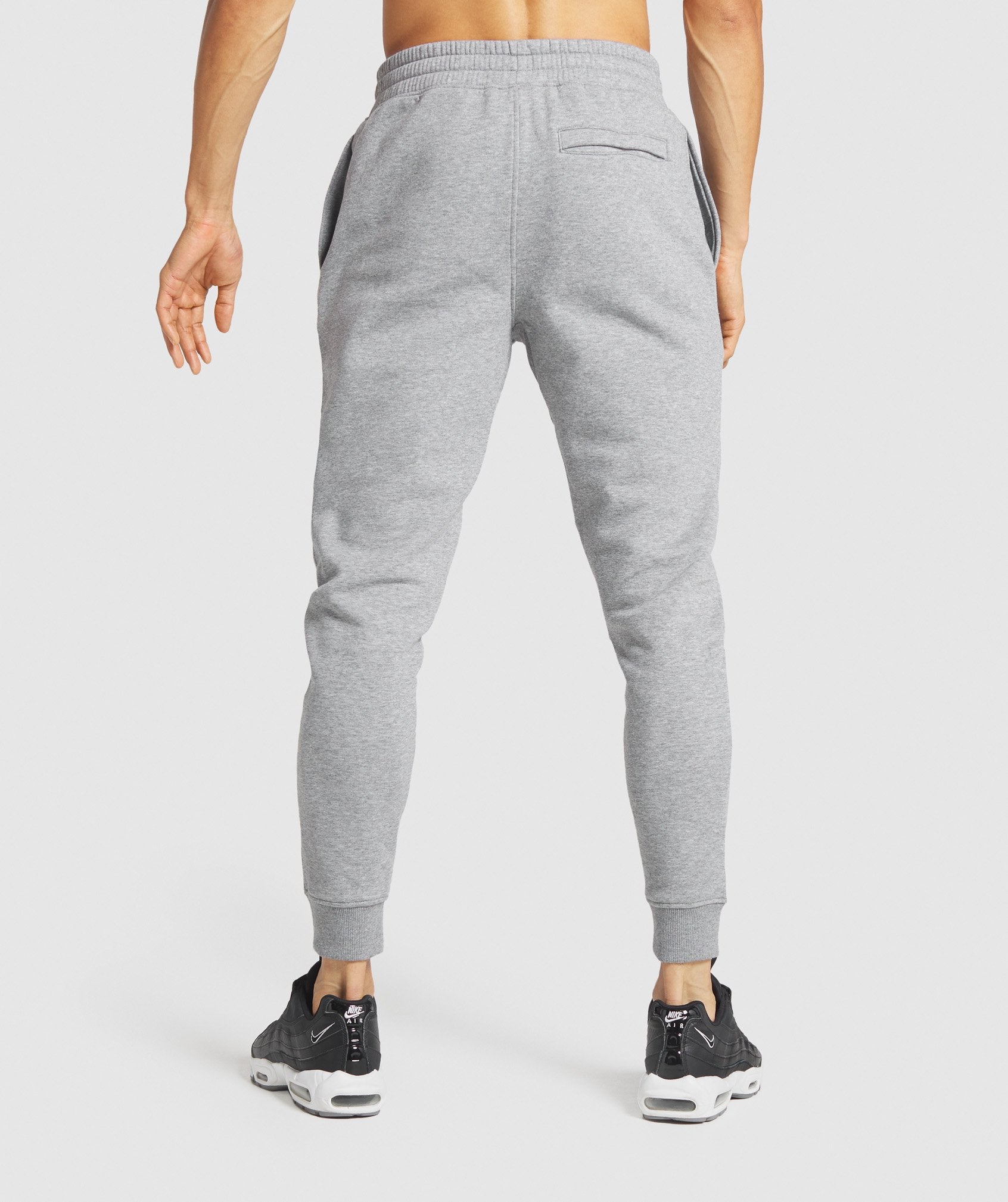 Grey Men's Gymshark Crest Jogger | HPDFBS-946