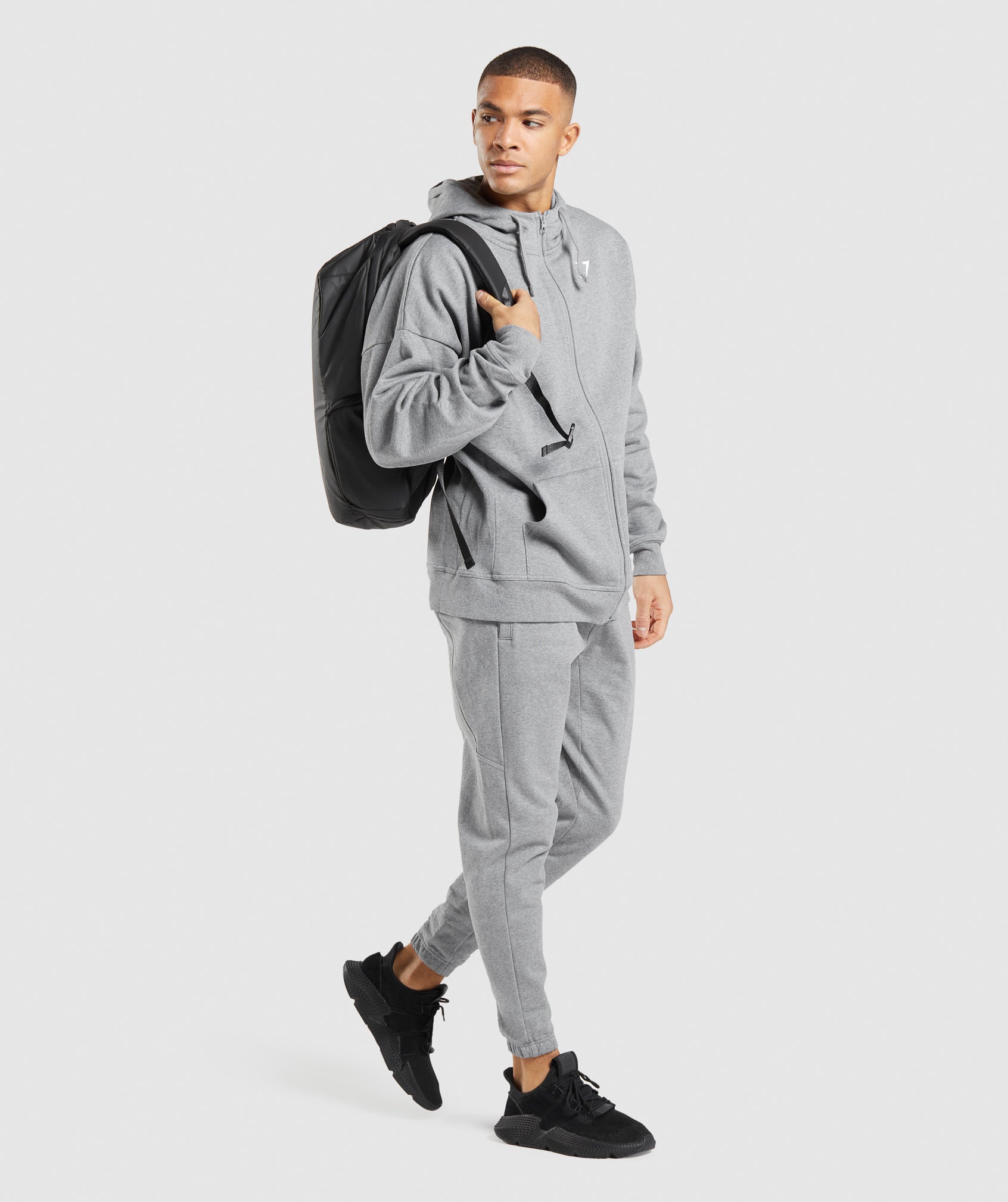 Grey Men's Gymshark Essential Jogger | OYZXNU-547