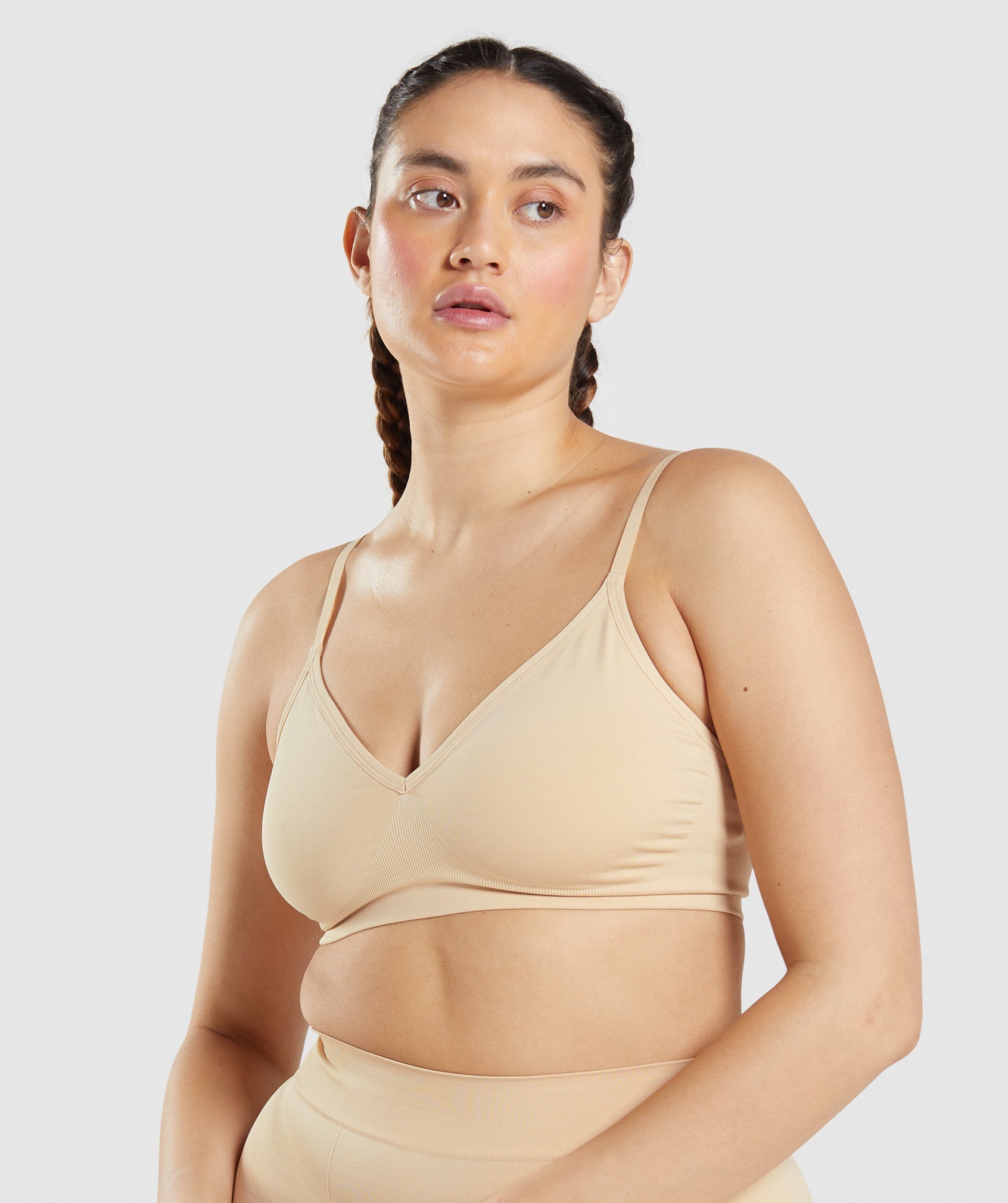 Light Brown Women\'s Gymshark Seamless Low Neck Sports Bra | LPKEGS-029