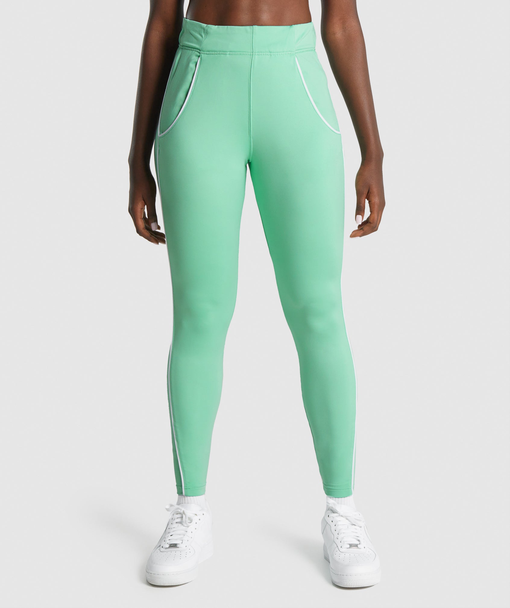 Light Green Women\'s Gymshark Recess Jogger | DVIFAG-570