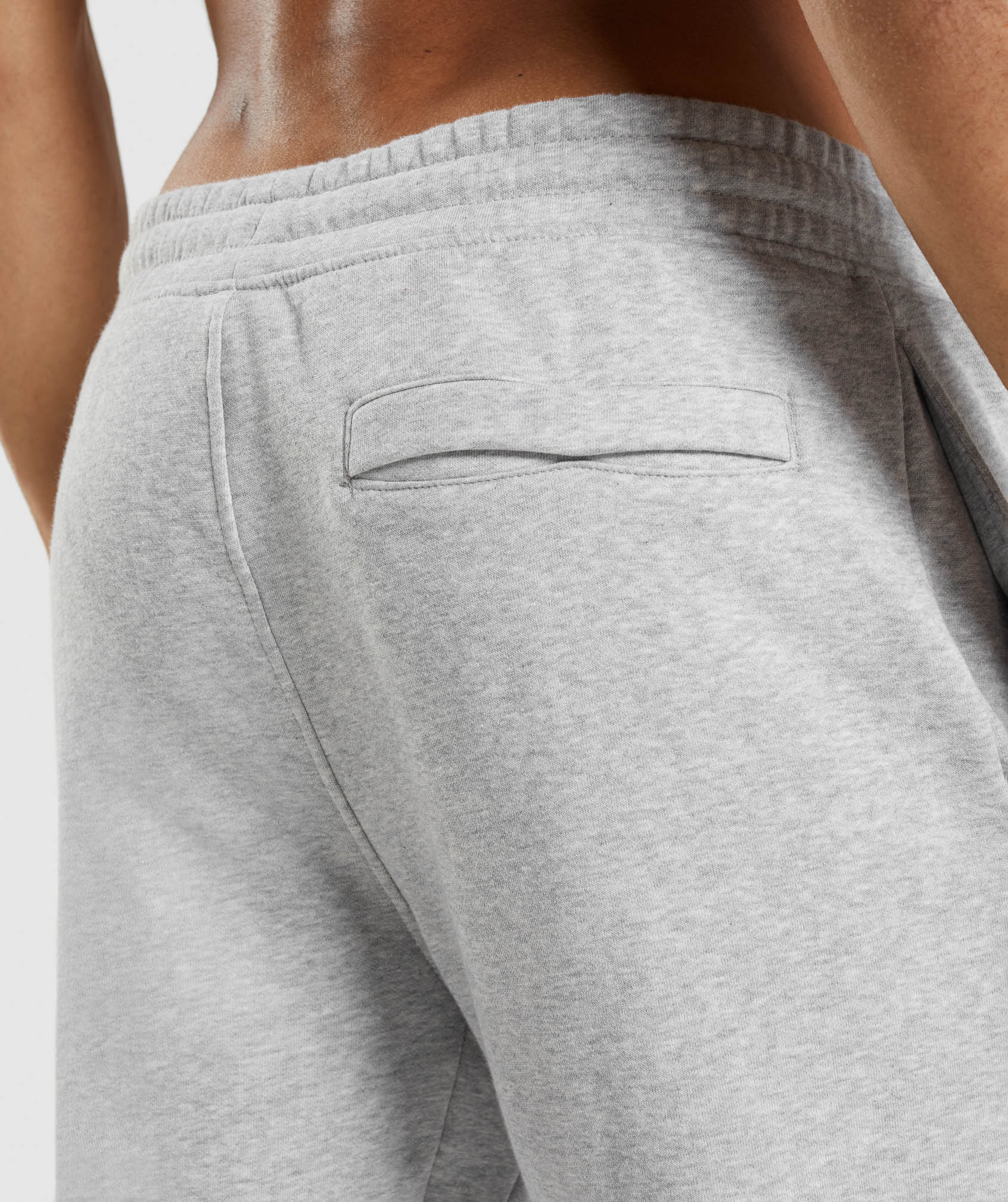 Light Grey Men's Gymshark Crest Jogger | YUWEPD-038