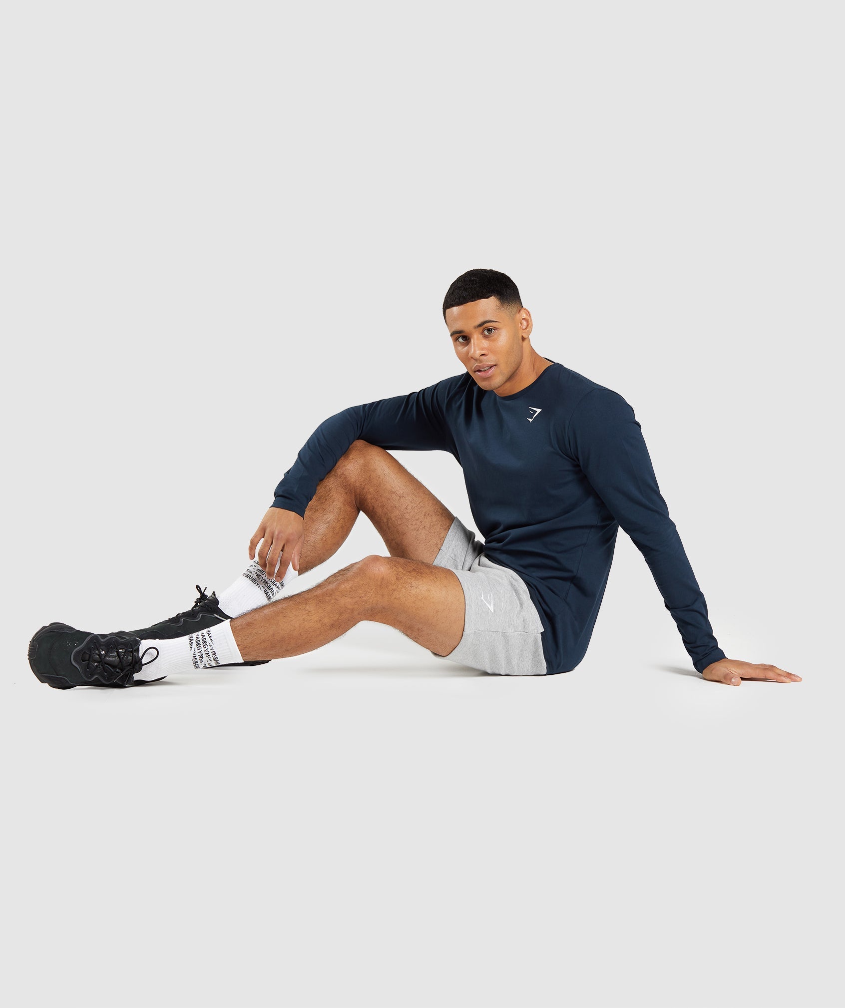 Navy Men's Gymshark Essential Long Sleeve T Shirts | BNQFTS-024