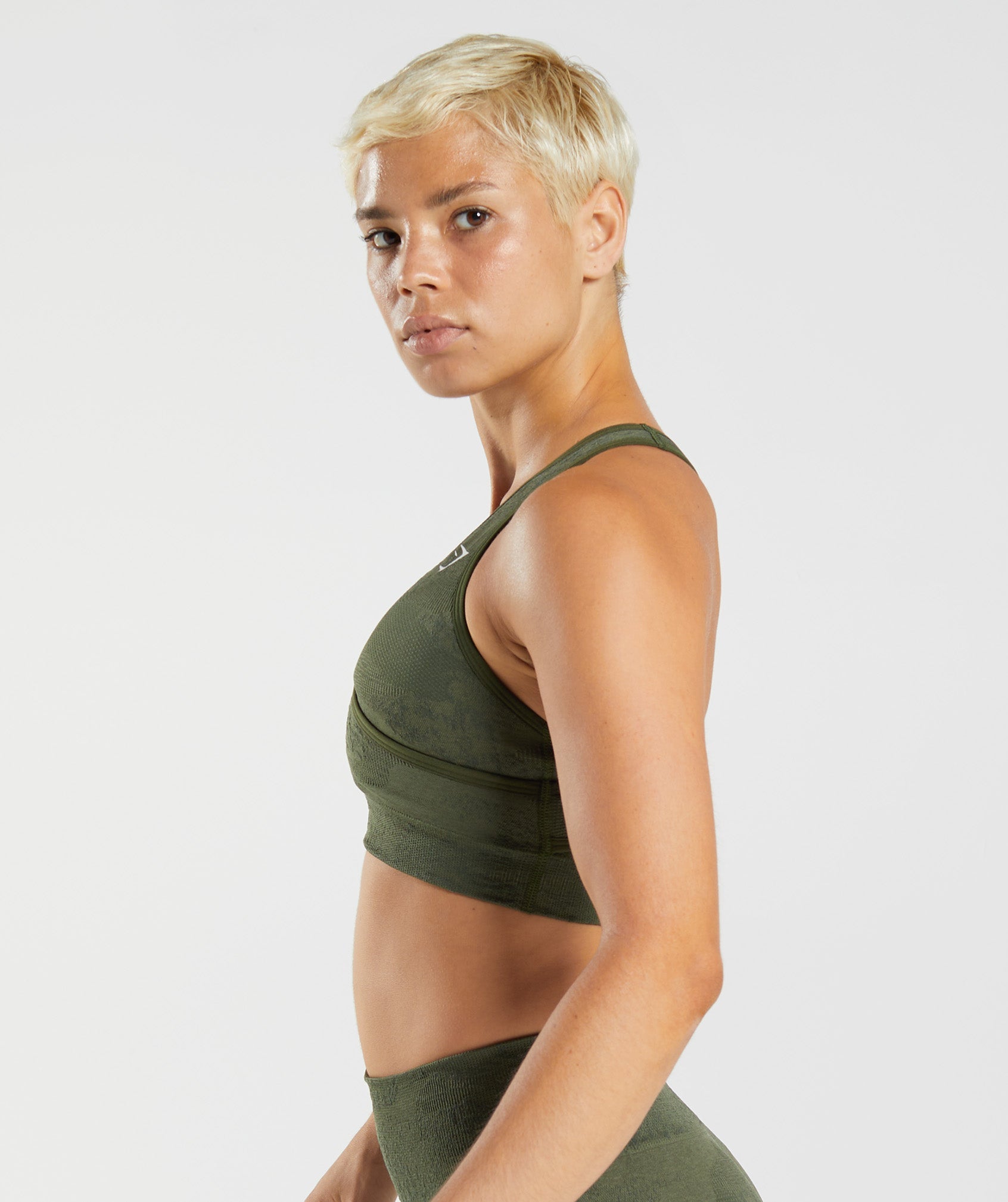 Olive Women's Gymshark Adapt Camo Seamless Sports Bra | NBUWVG-735