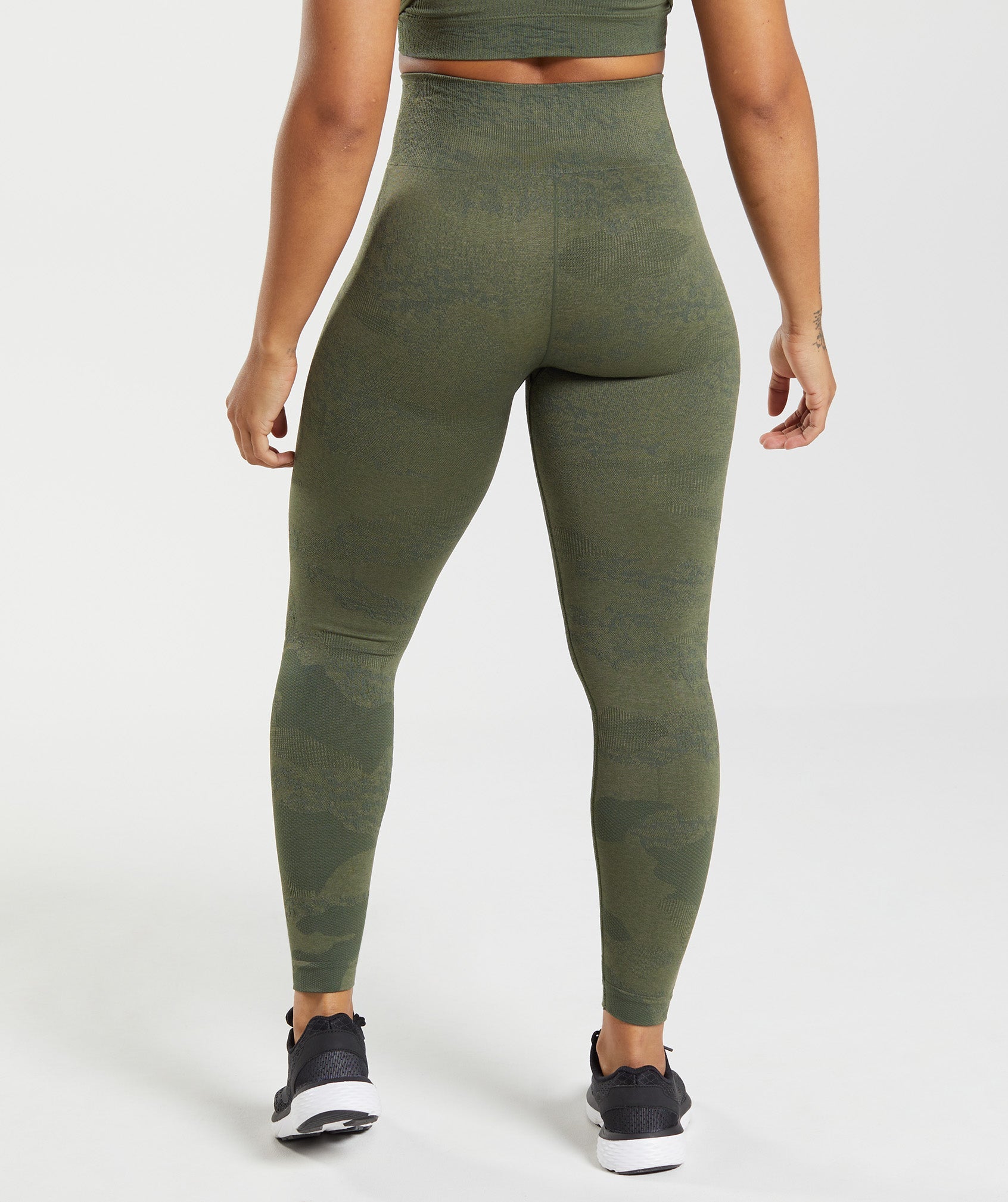 Olive Women's Gymshark Adapt Camo Seamless Leggings | SILXMC-873