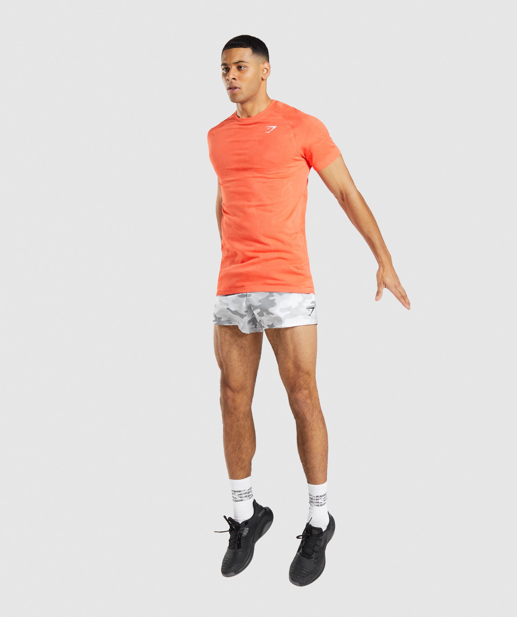 Orange Men's Gymshark Geo Seamless T Shirts | DQPZAM-163