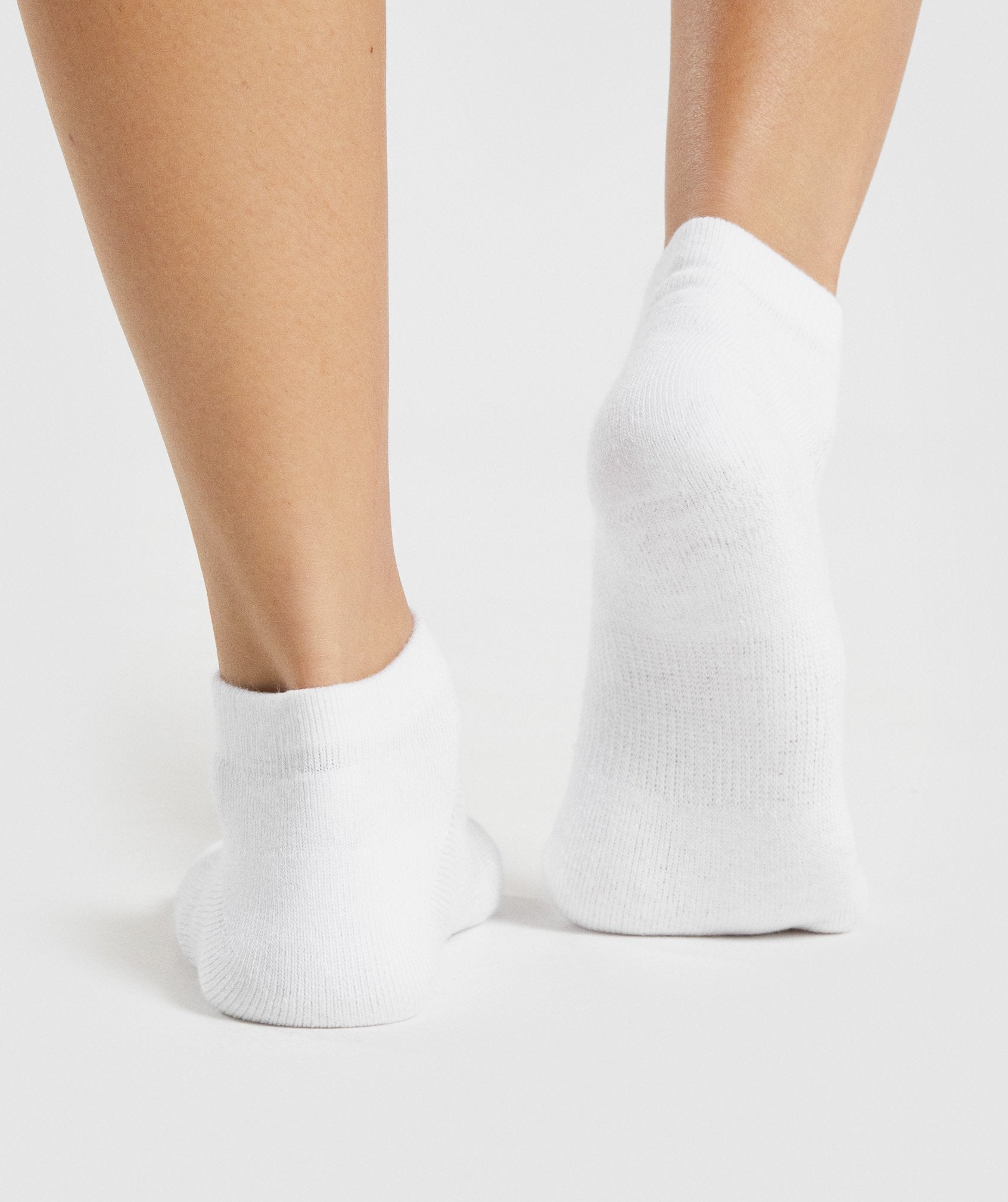 White Men's Gymshark Ankle 3pk Socks | UGSFVA-824