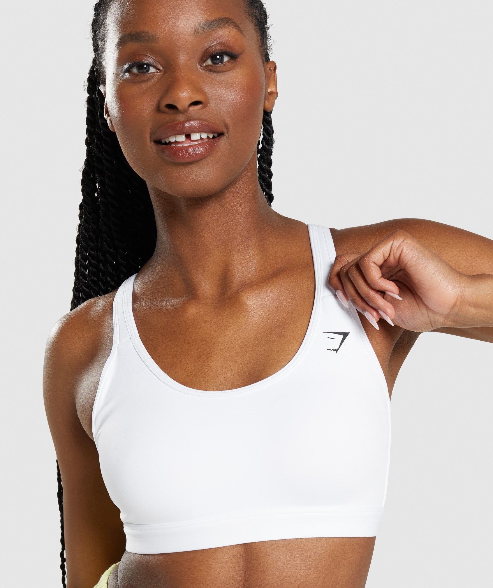 White Women's Gymshark Scoop Neck Sports Bra | BIVWZS-567