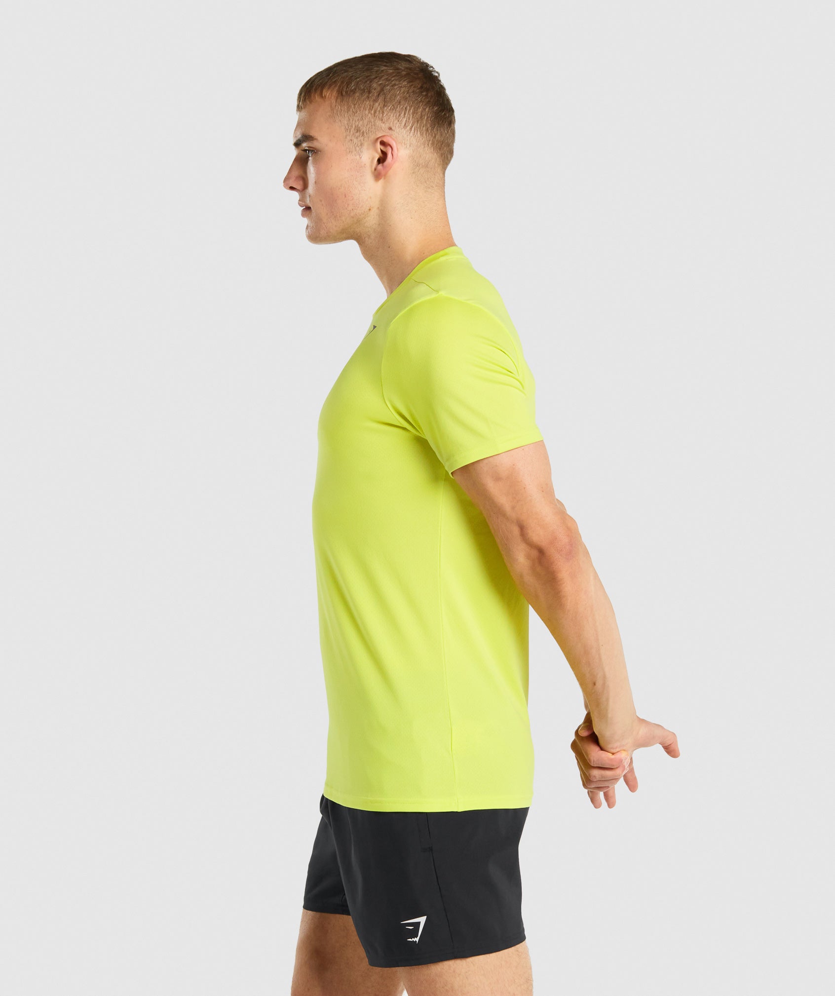 Yellow Men's Gymshark Arrival T Shirts | YTKUME-129